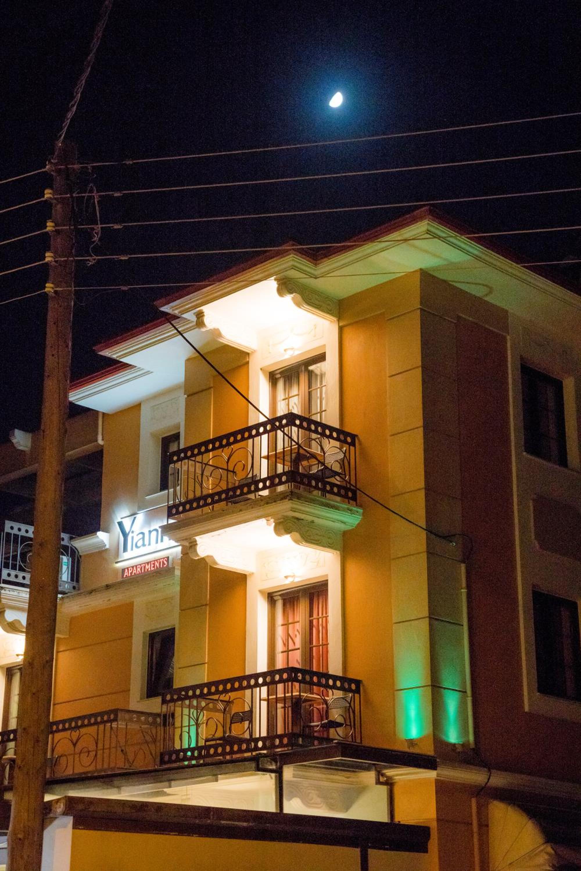 Standard Double or Twin Room with Balcony - Photo 18