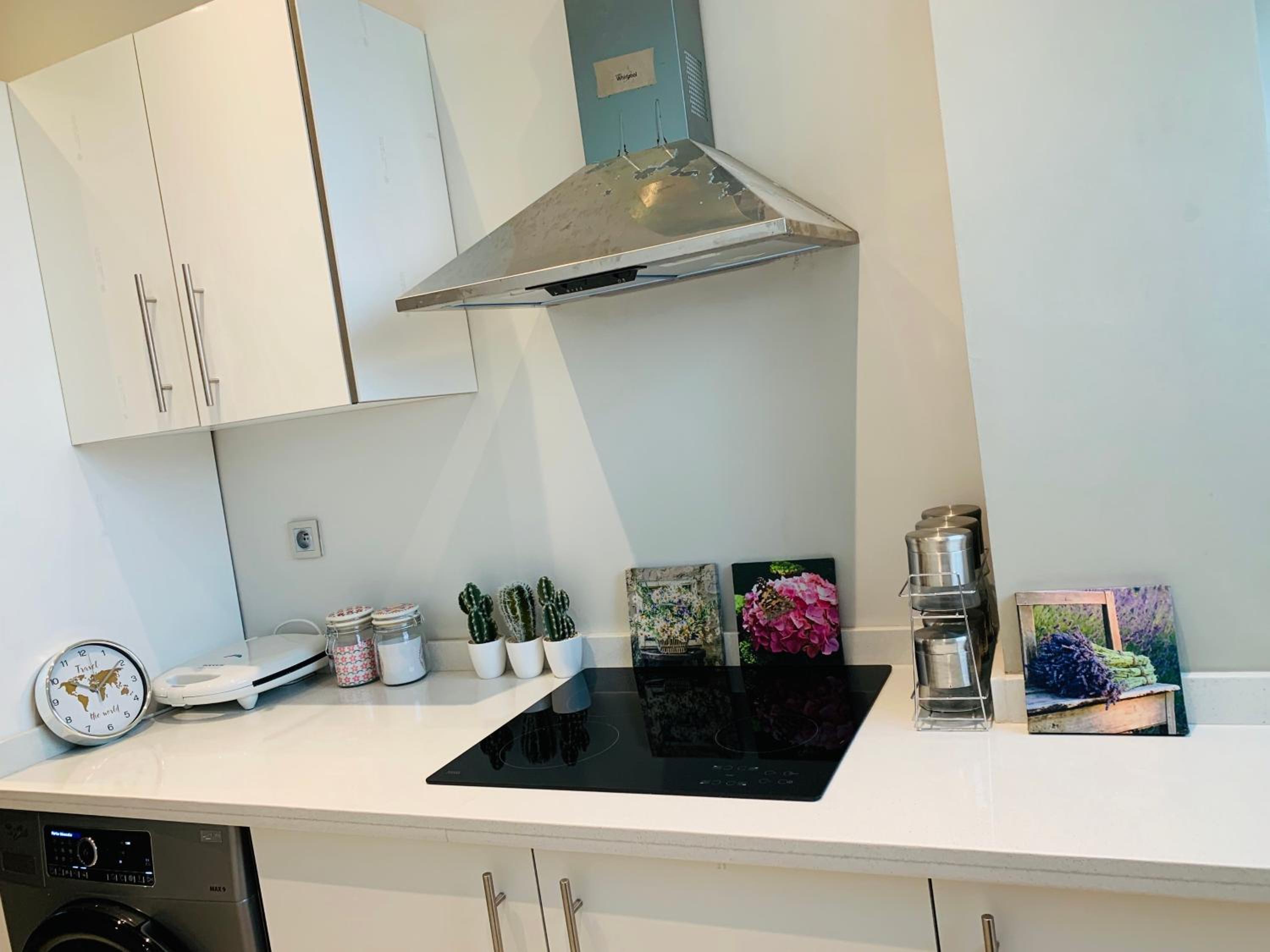 One-Bedroom Apartment - Photo 17