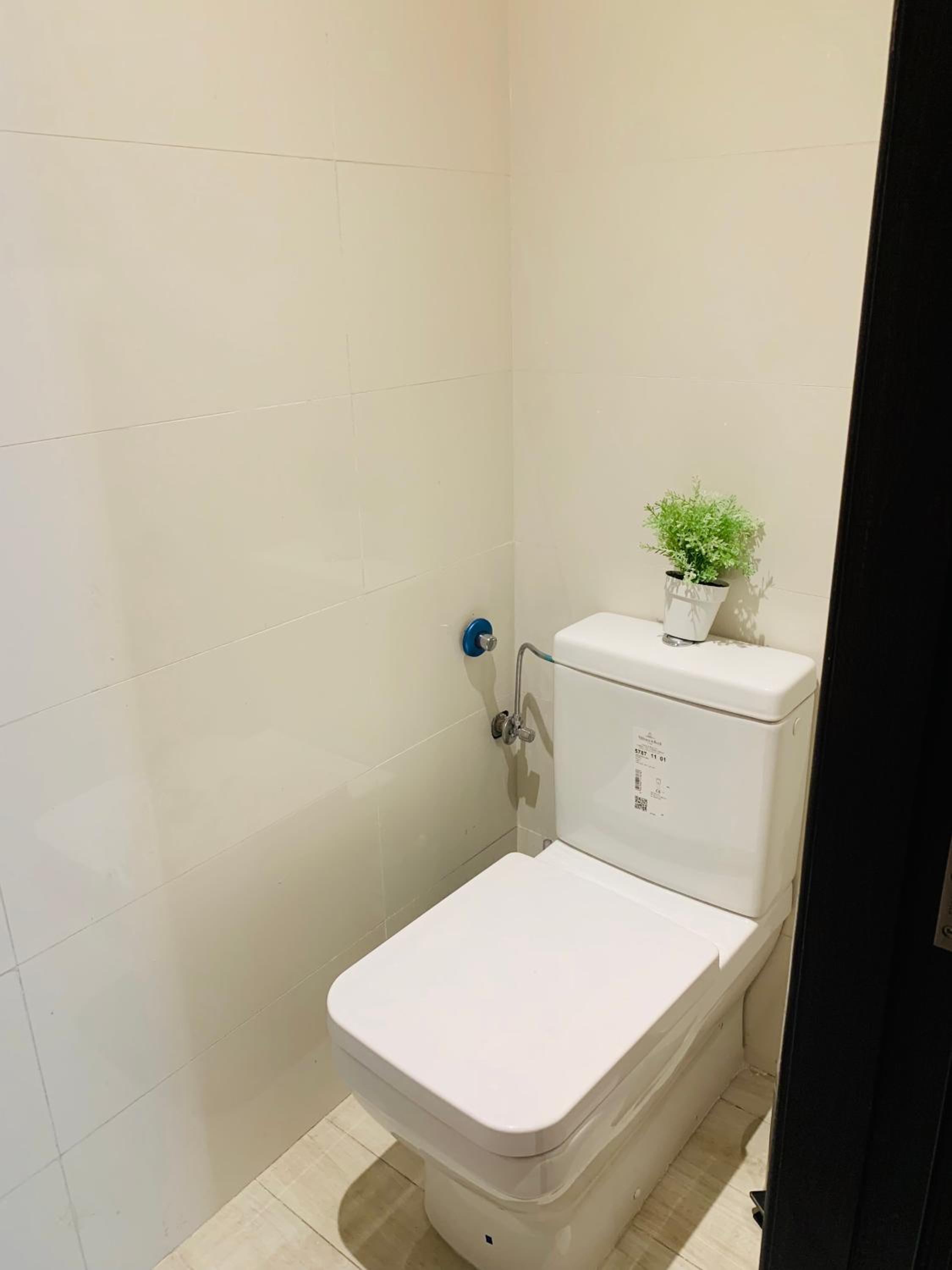 One-Bedroom Apartment - Photo 11