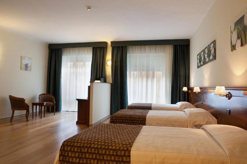 Triple Room photo 3