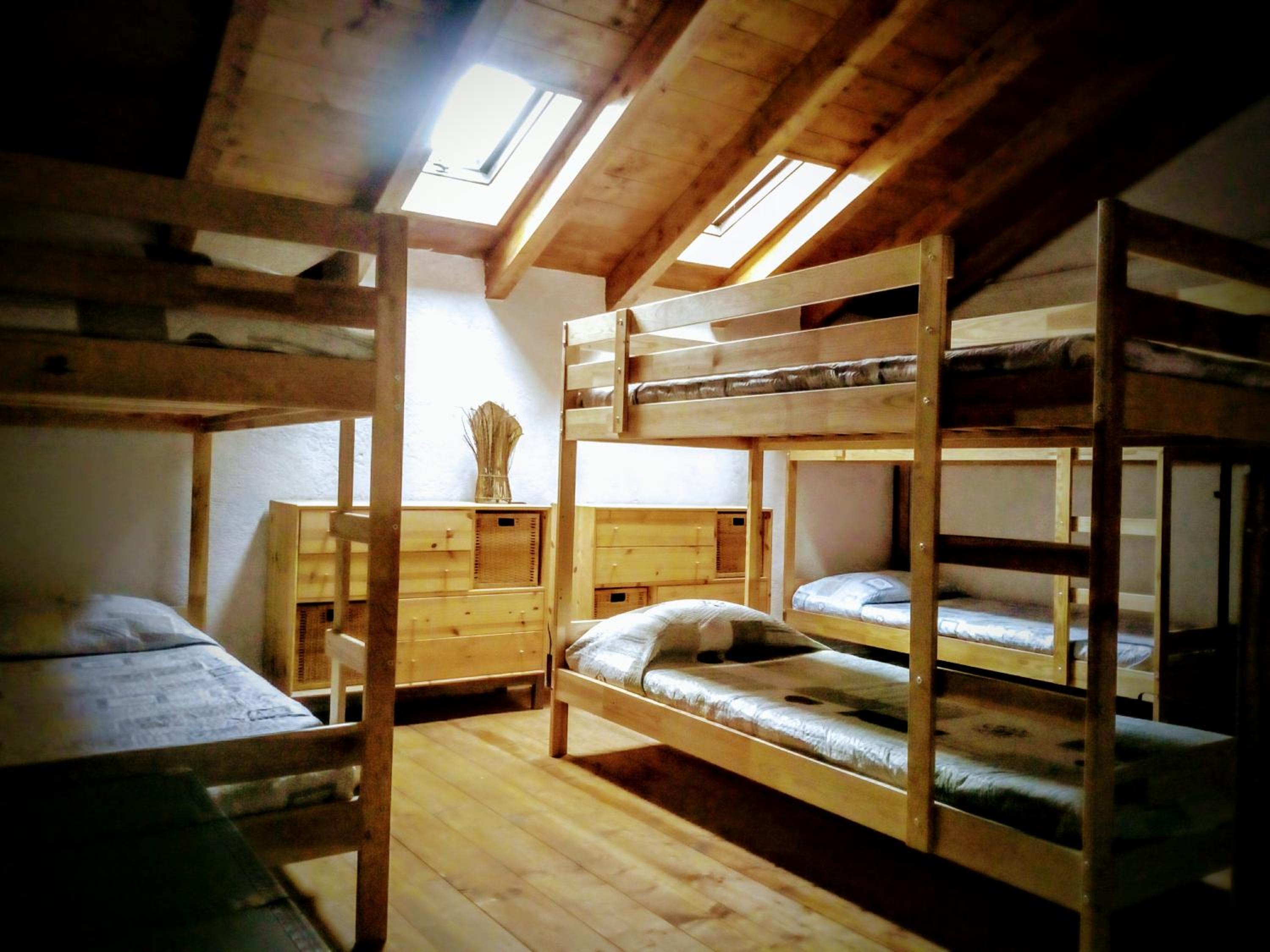 One-Bedroom House - Photo 6