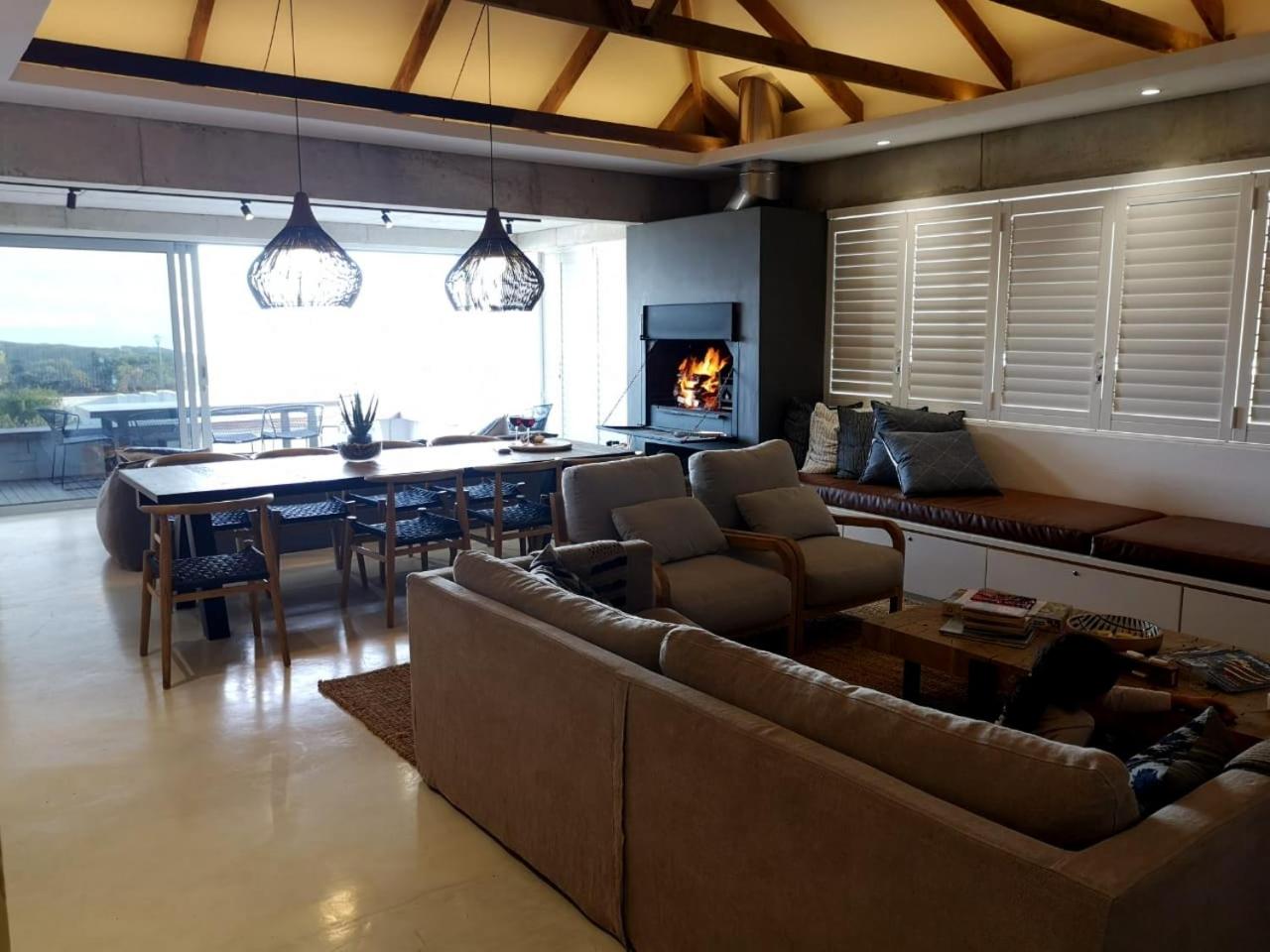 Two-Bedroom House - Photo 49