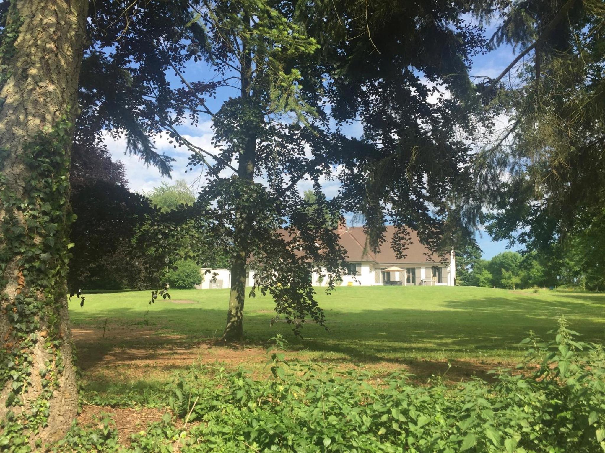 Villa photo 1