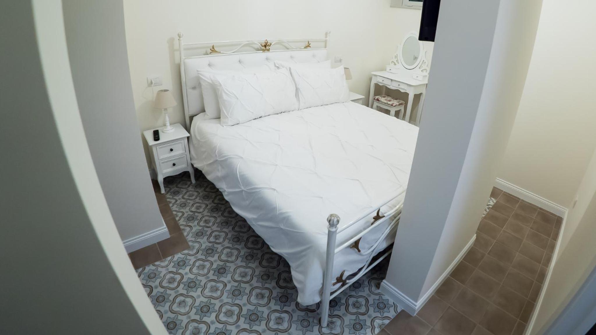 Apartment - Photo 47