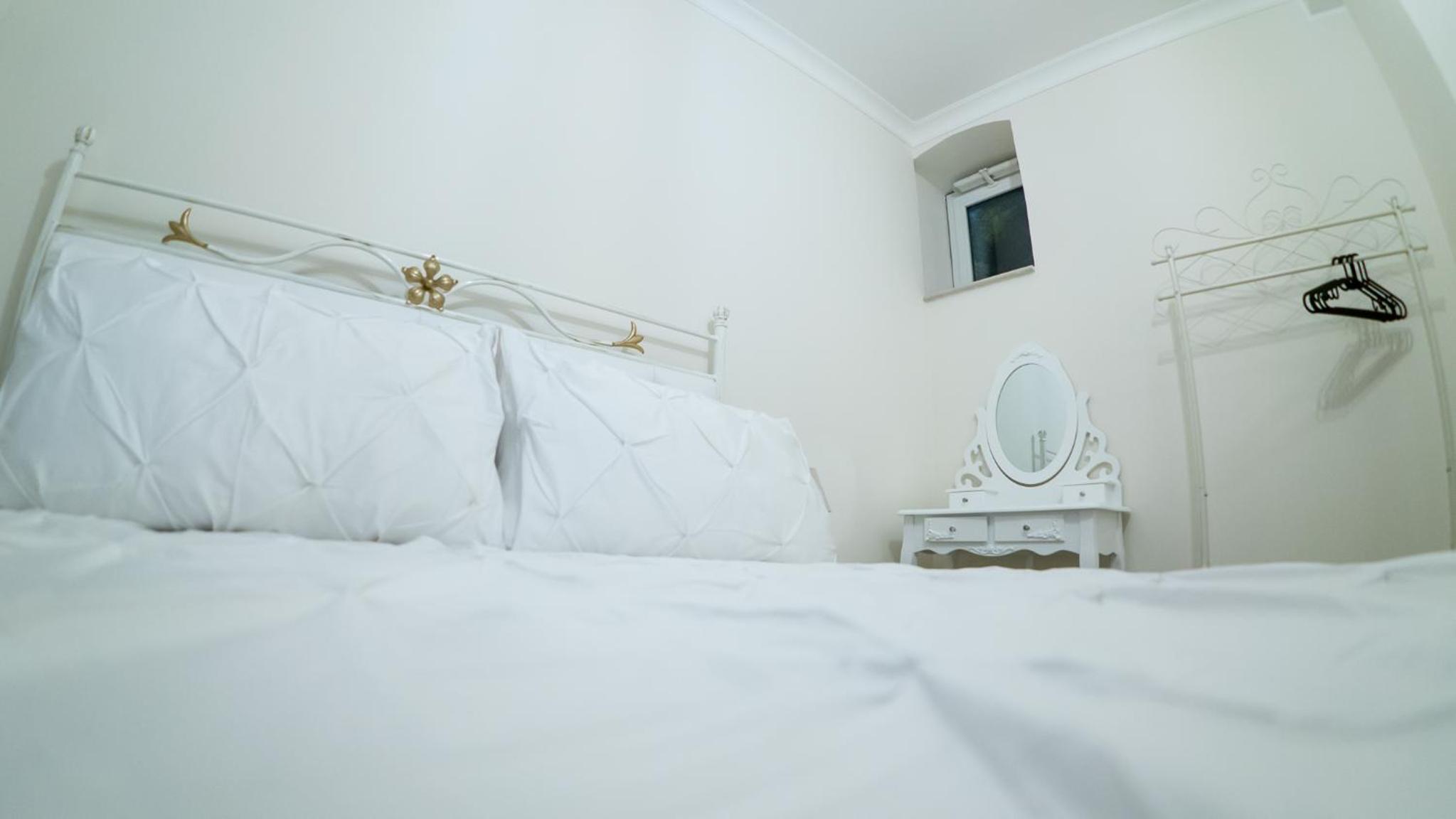 Apartment - Photo 36