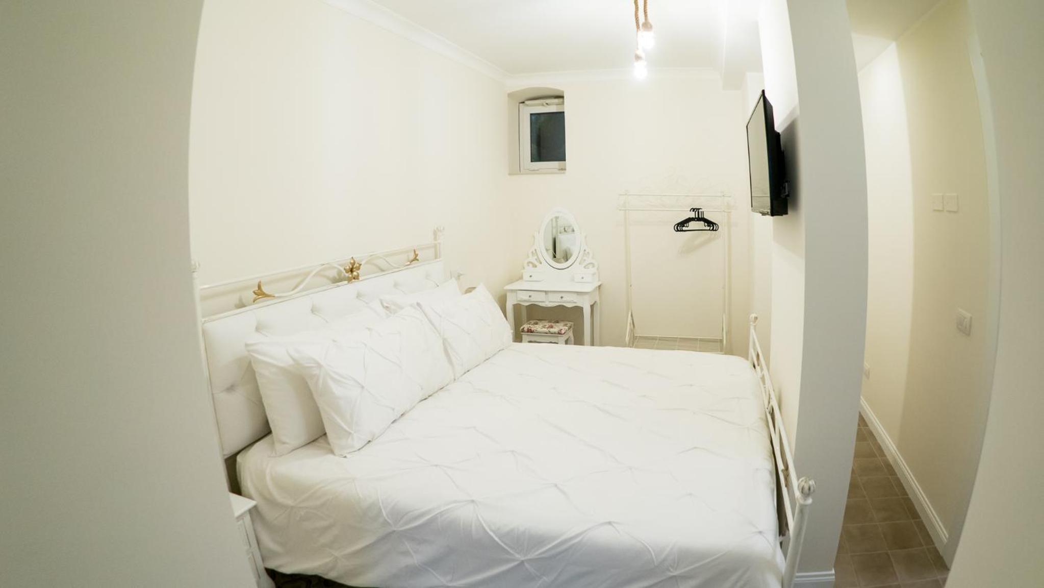 Apartment - Photo 26