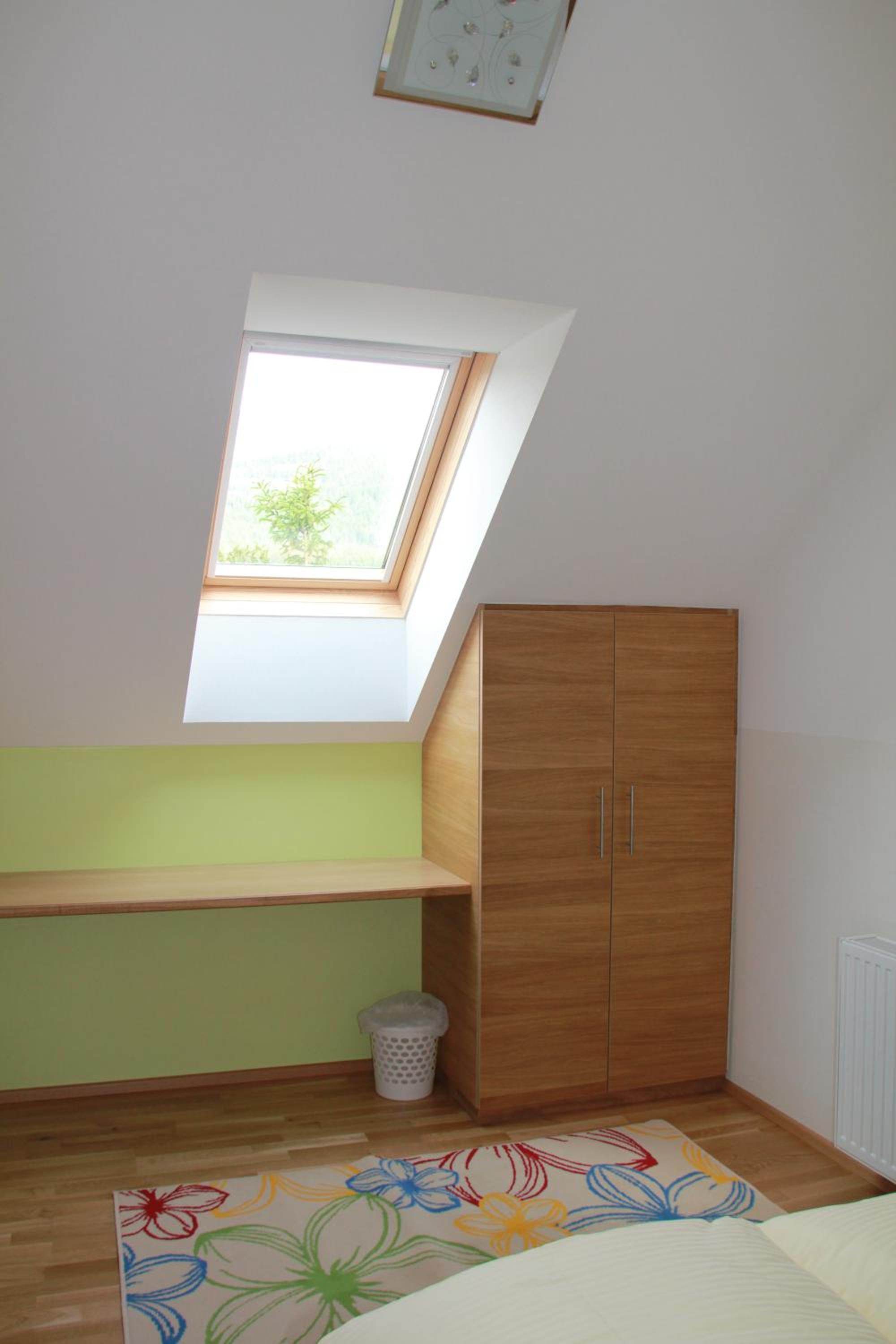 Duplex Two-Bedroom Apartment with Balcony and Mountain View  photo 1