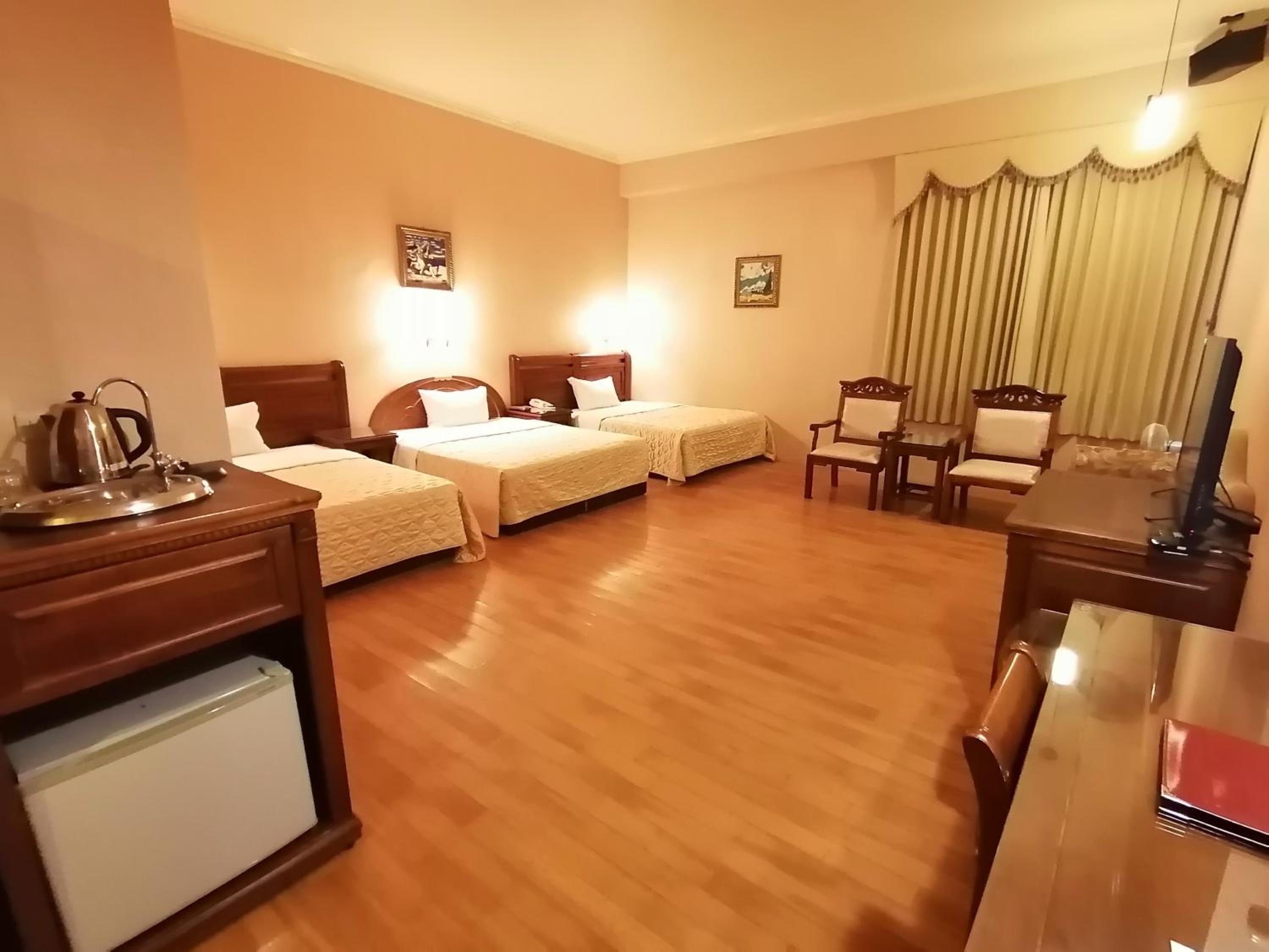 Deluxe Family Suite photo 2