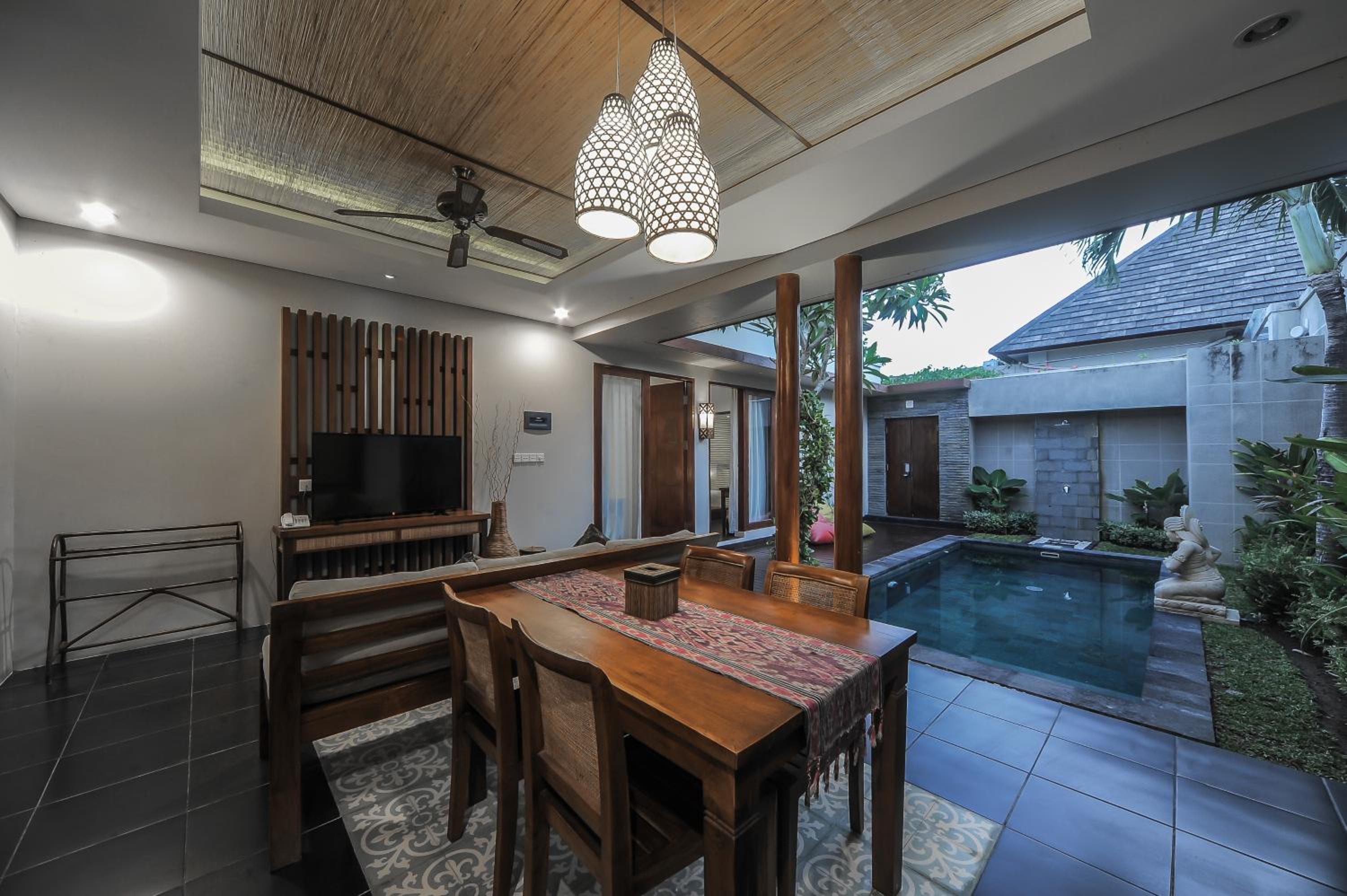 Two Bedrooms Private Pool photo 2