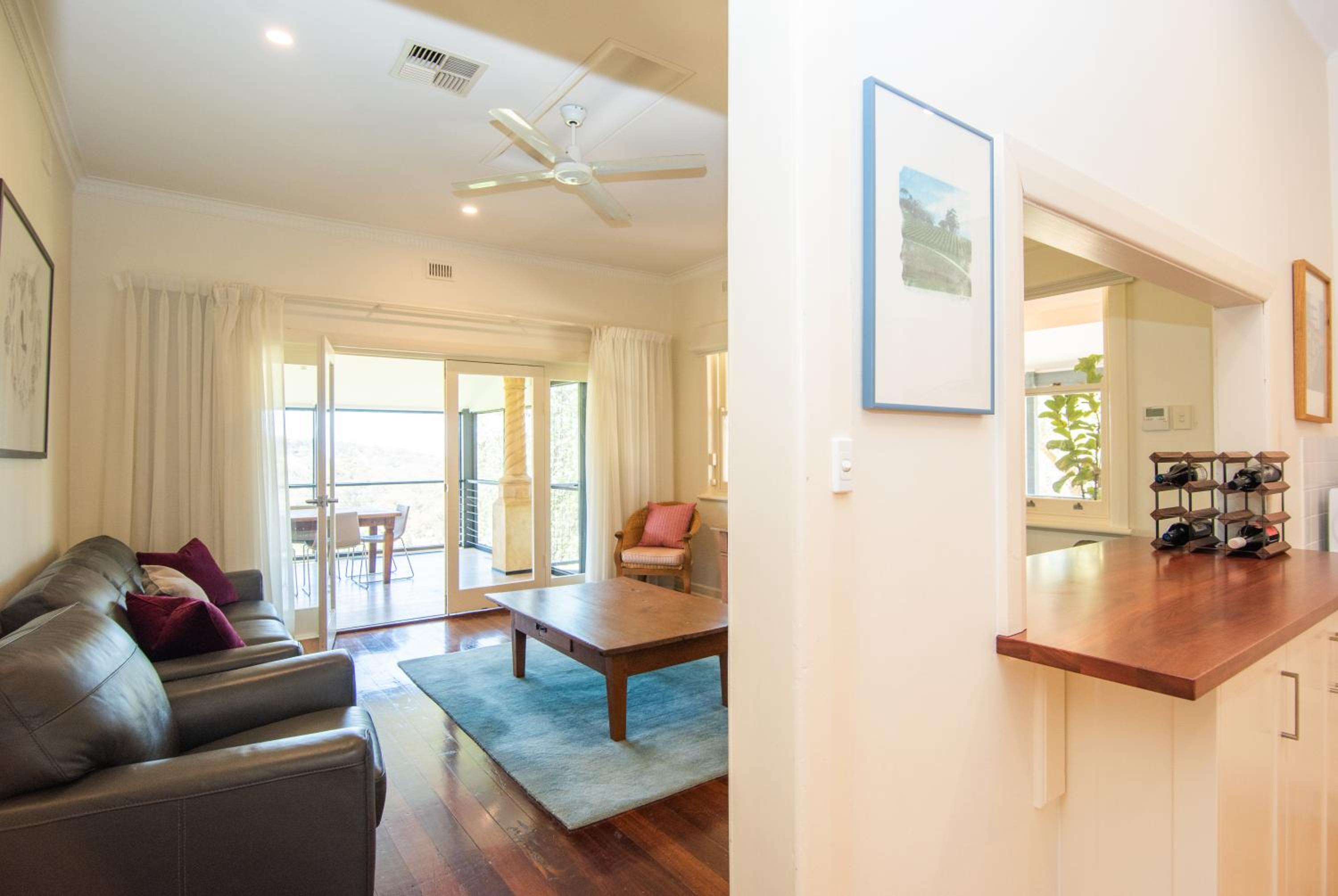 Homestead Suite - Shiraz