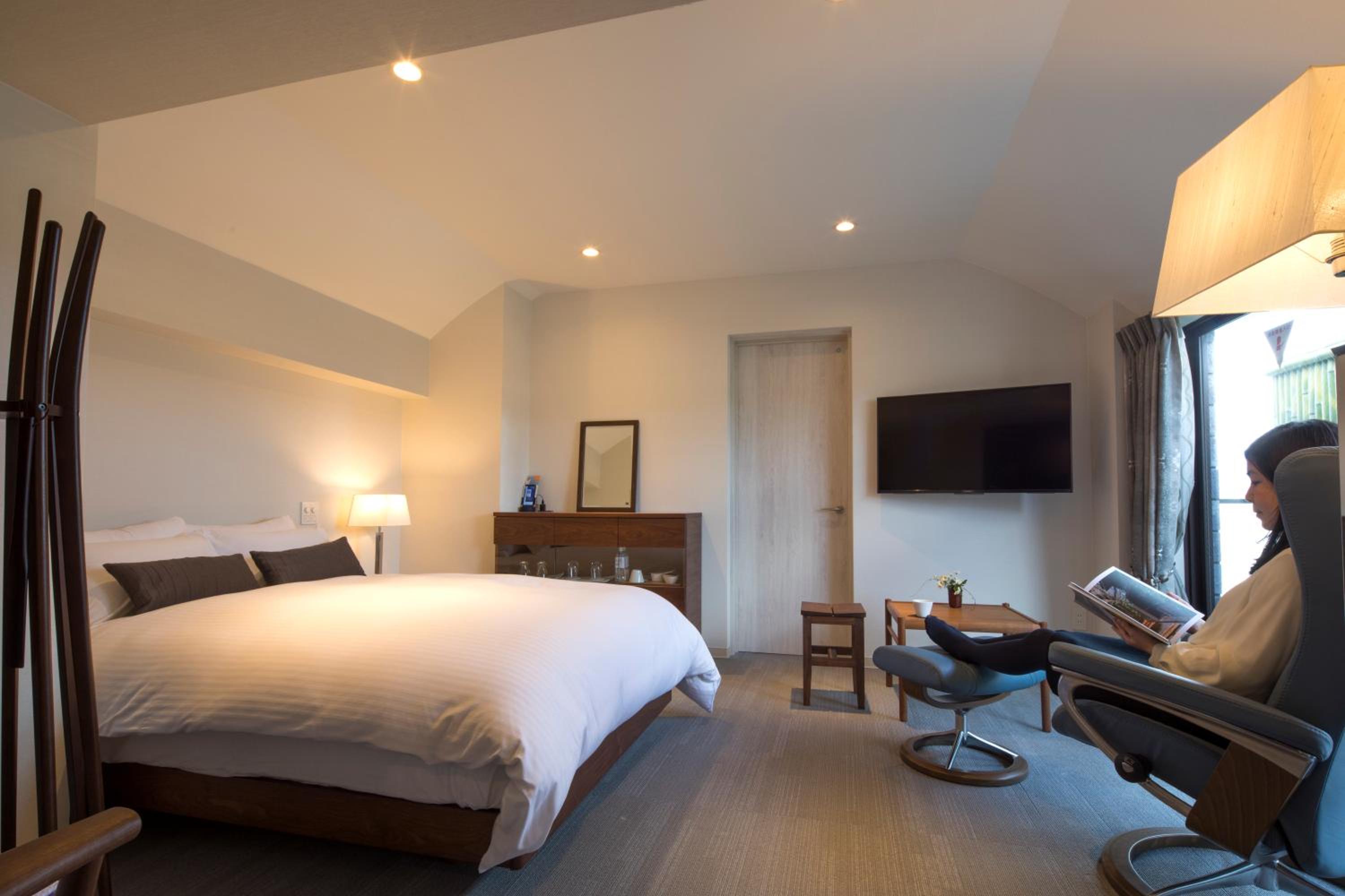 Compact Double Room