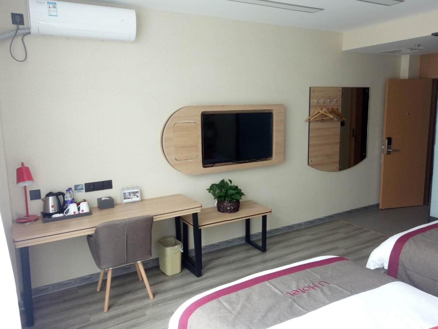 Standard Twin Room - Photo 3