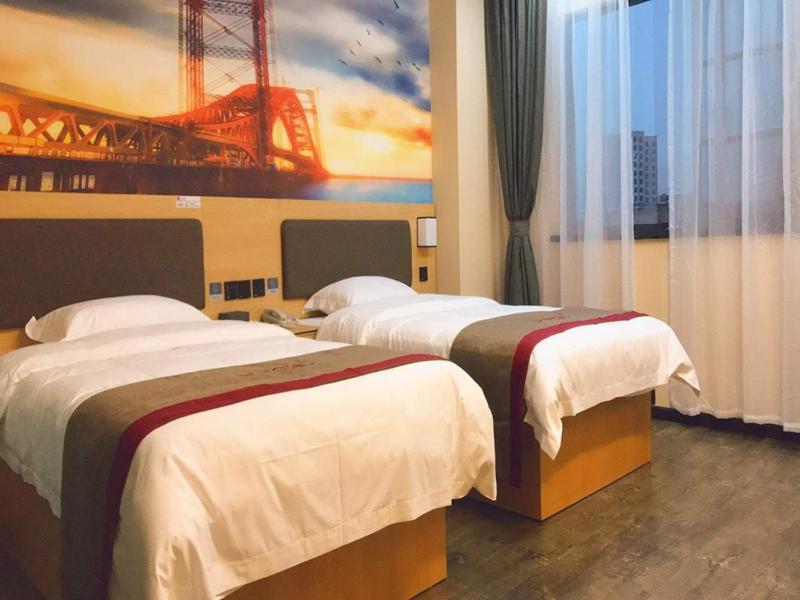 Deluxe Twin Room photo 1