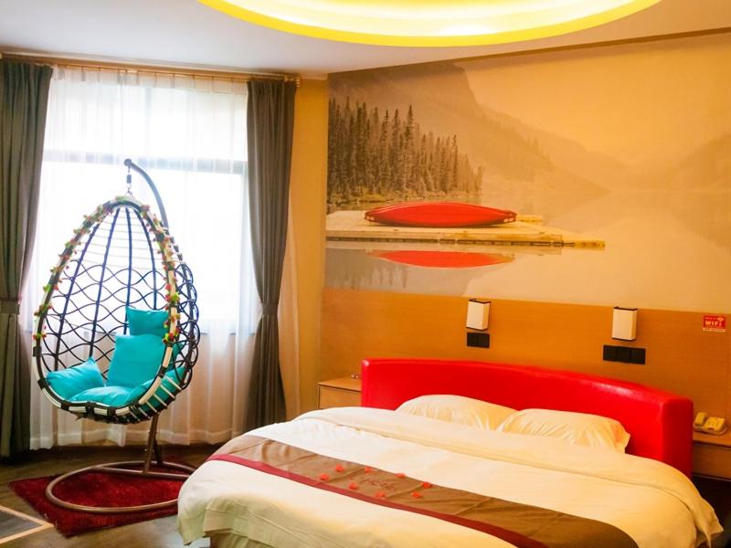 Superior King Room
