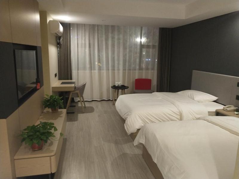 Superior Twin Room photo 1