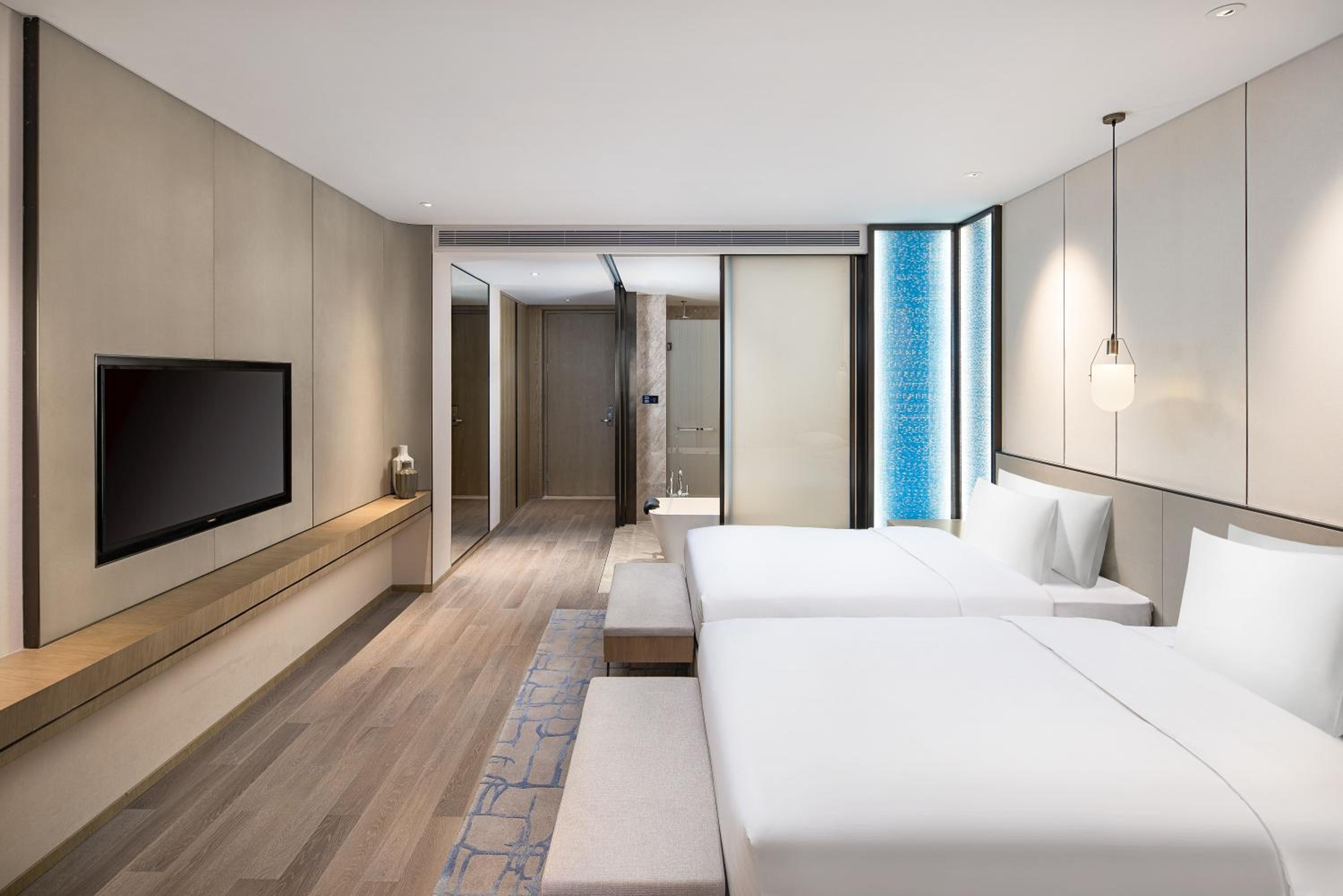 Executive Room - Photo 3