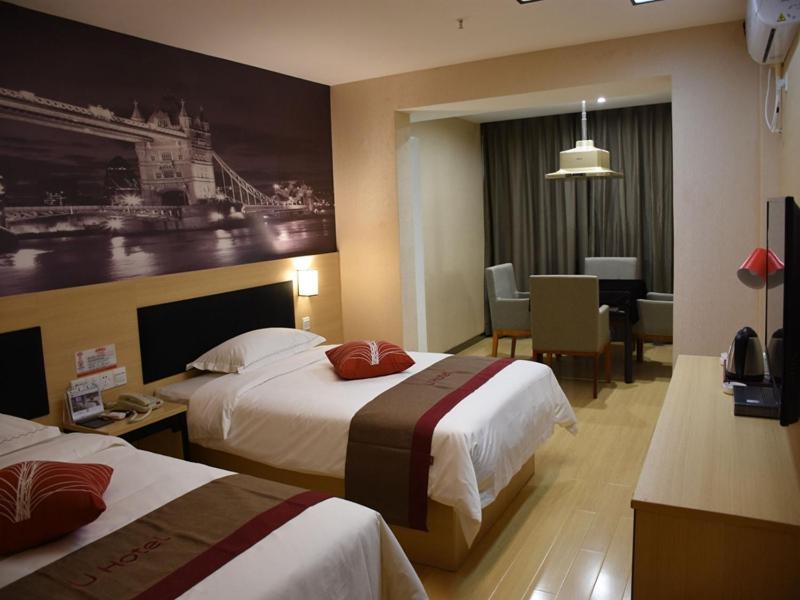 Standard Twin Room photo 1