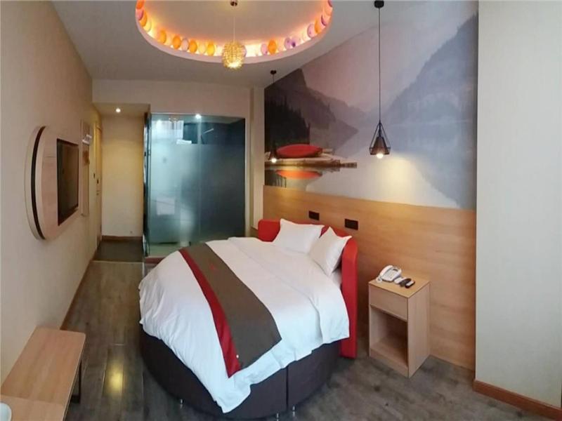Superior King Room photo 1