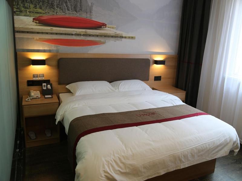 Deluxe Twin Room photo 3