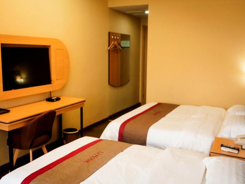 Standard Twin Room photo 3