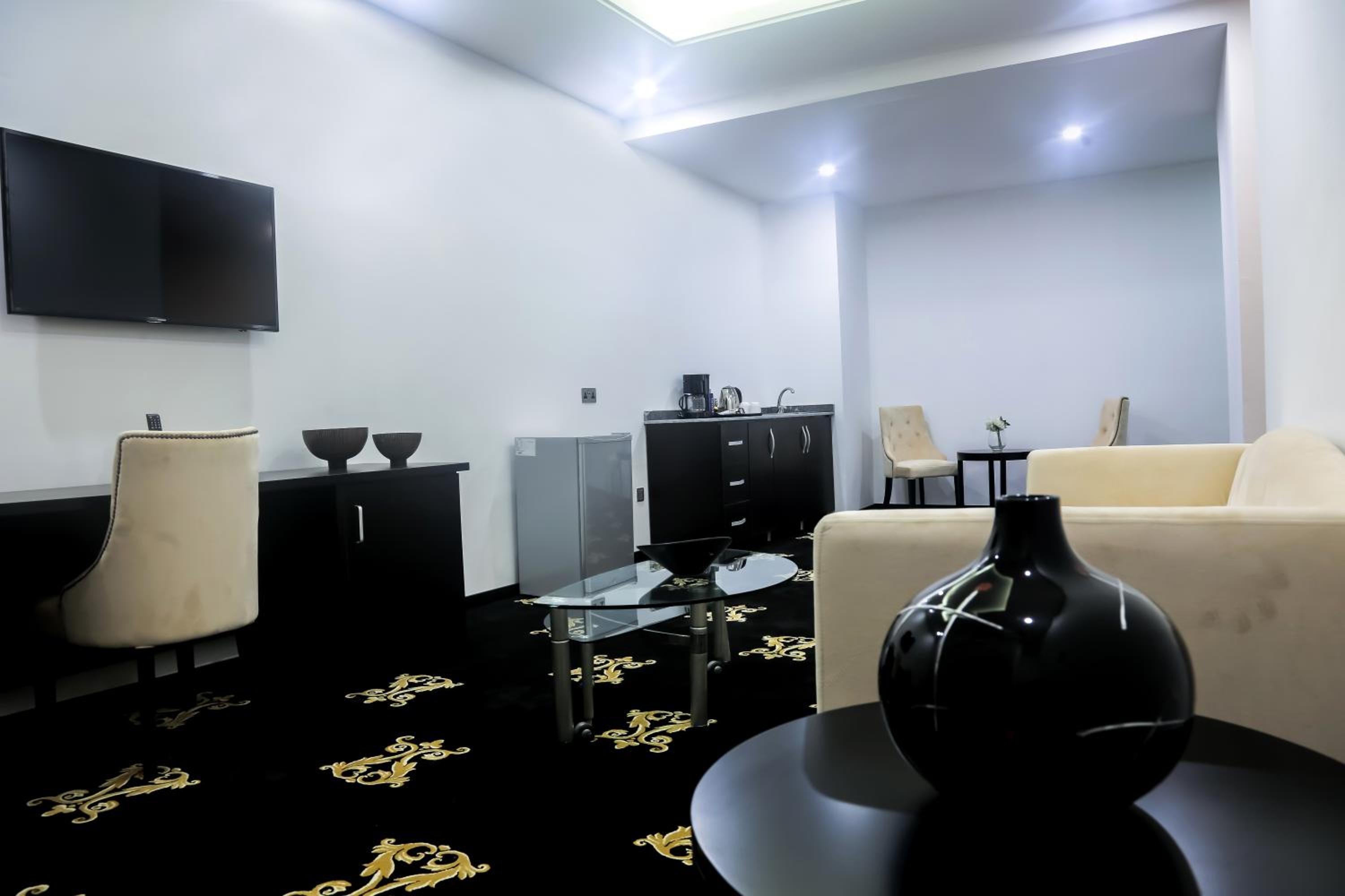 Executive Suite