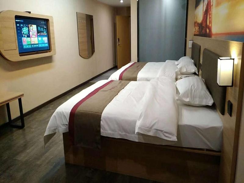 Deluxe Twin Room photo 1