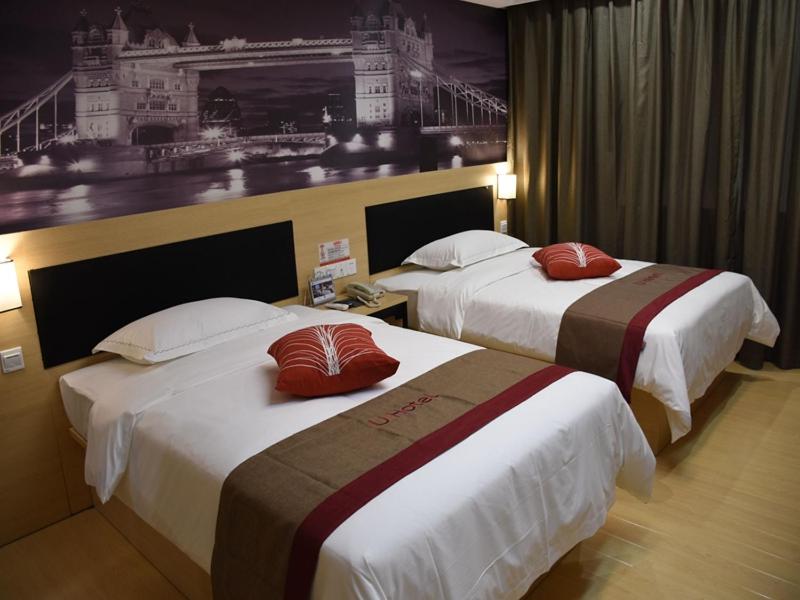 Standard Twin Room photo 2