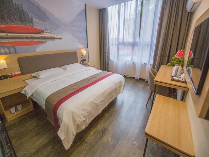 Superior King Room