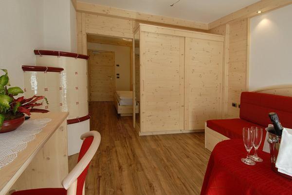 Junior Suite (2 Adults)