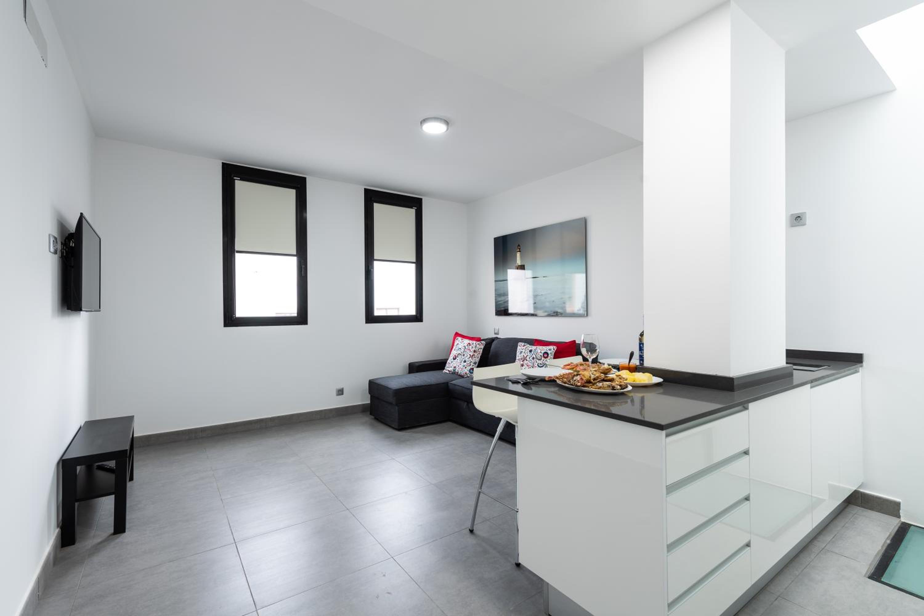 Apartment with Terrace photo 3