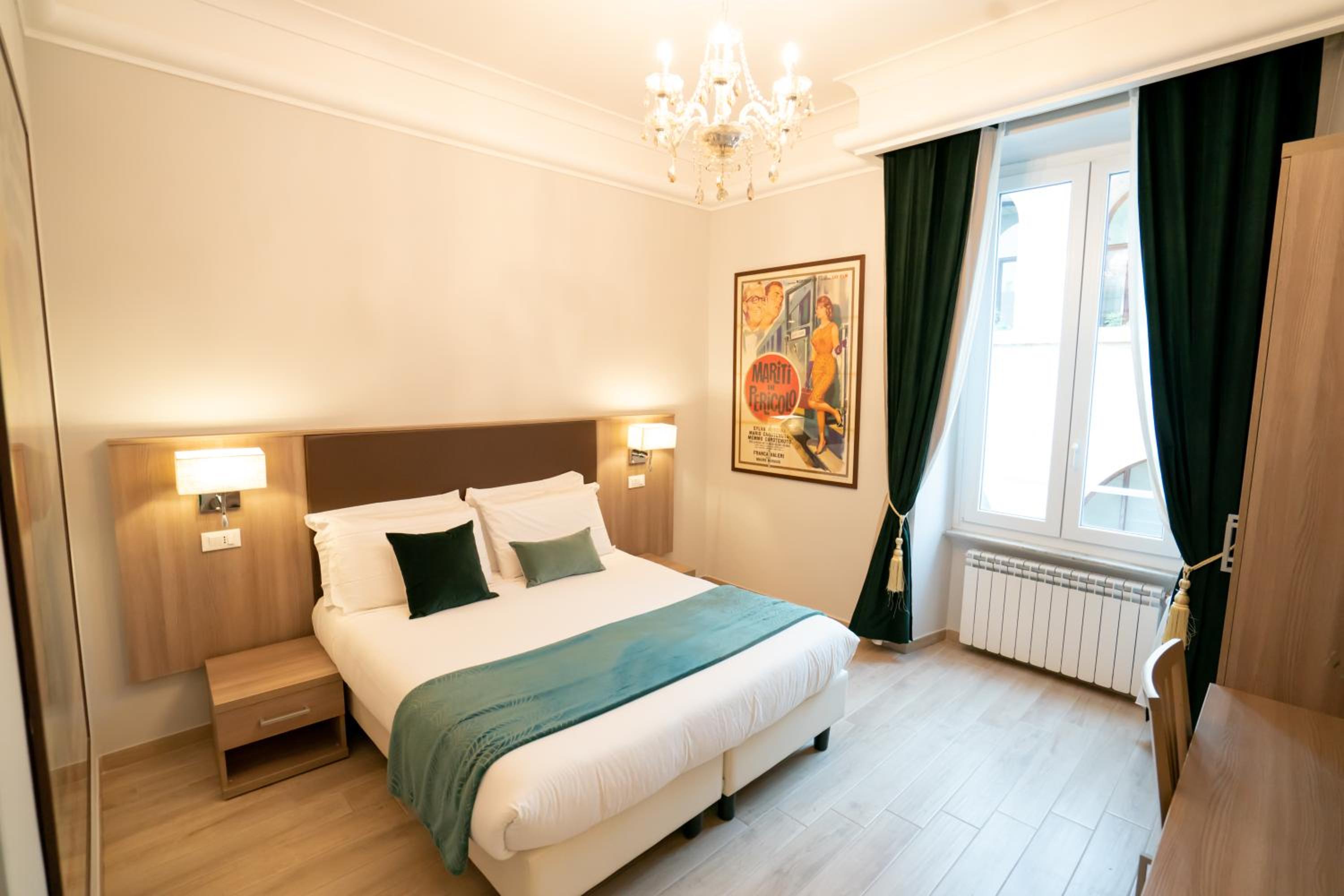 Deluxe Double or Twin Room