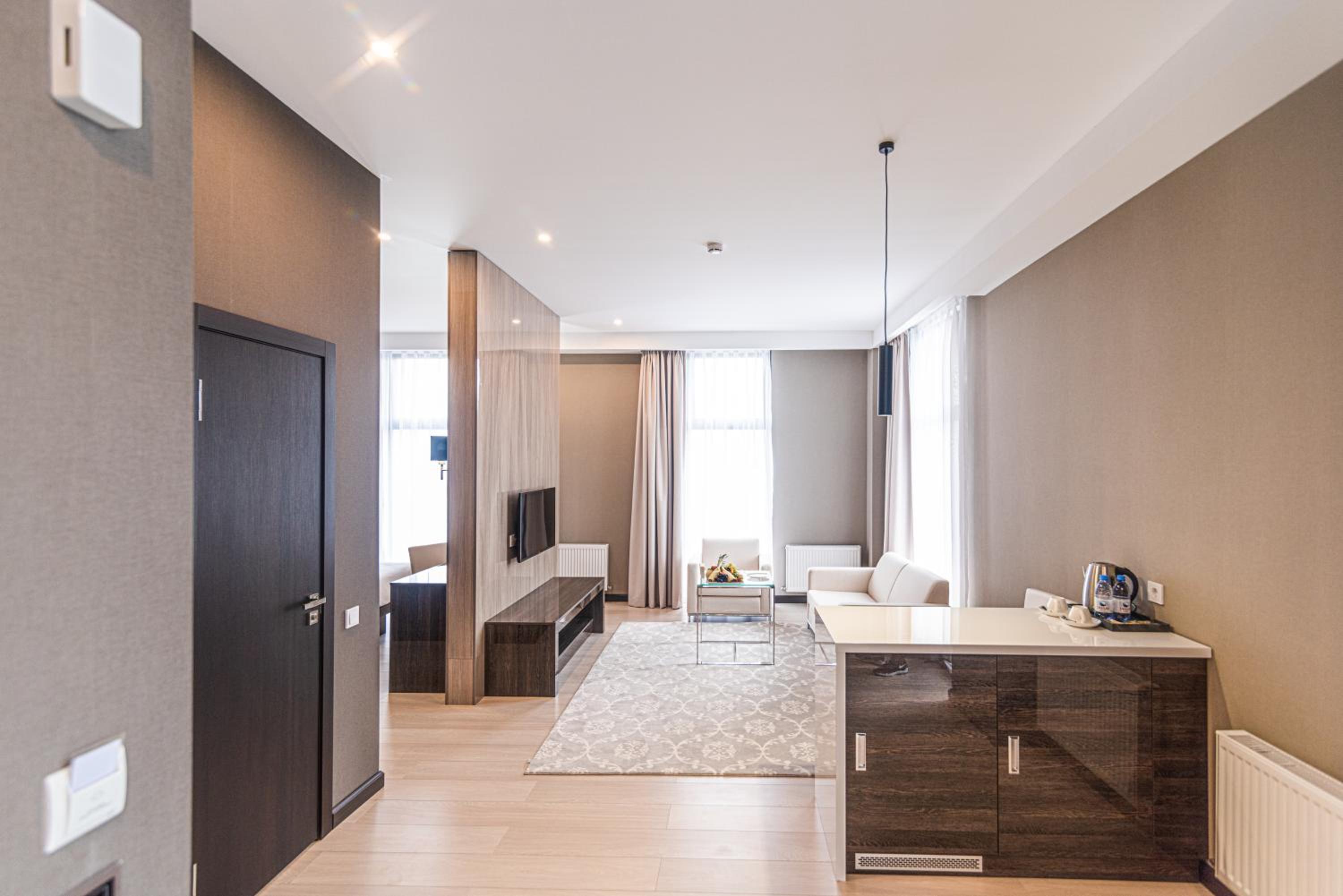 Suite photo 1