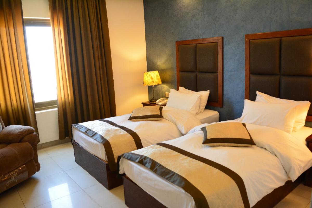 Double or Twin Room - Photo 2
