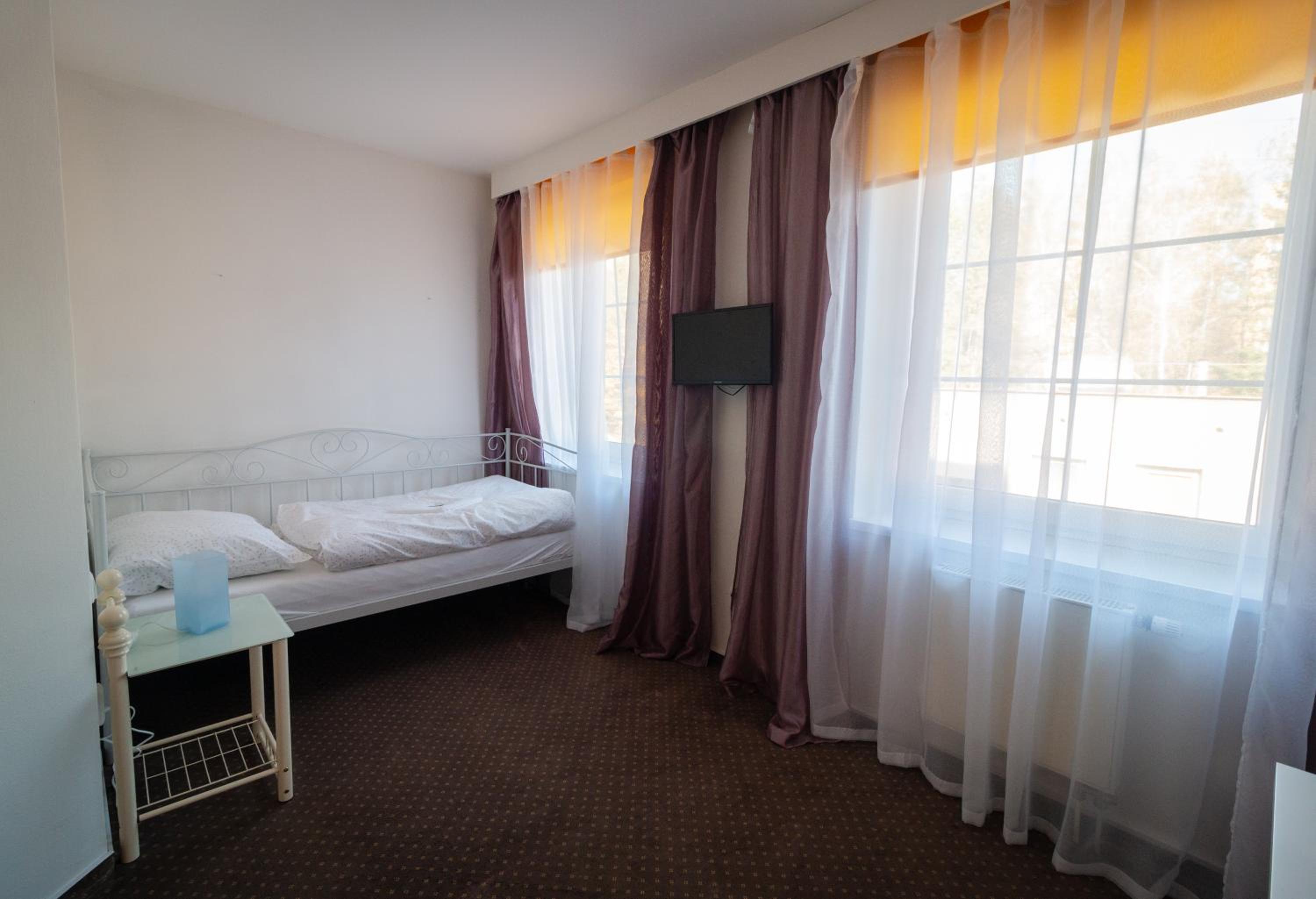 Comfort Single Room with Private Bathroom photo 1