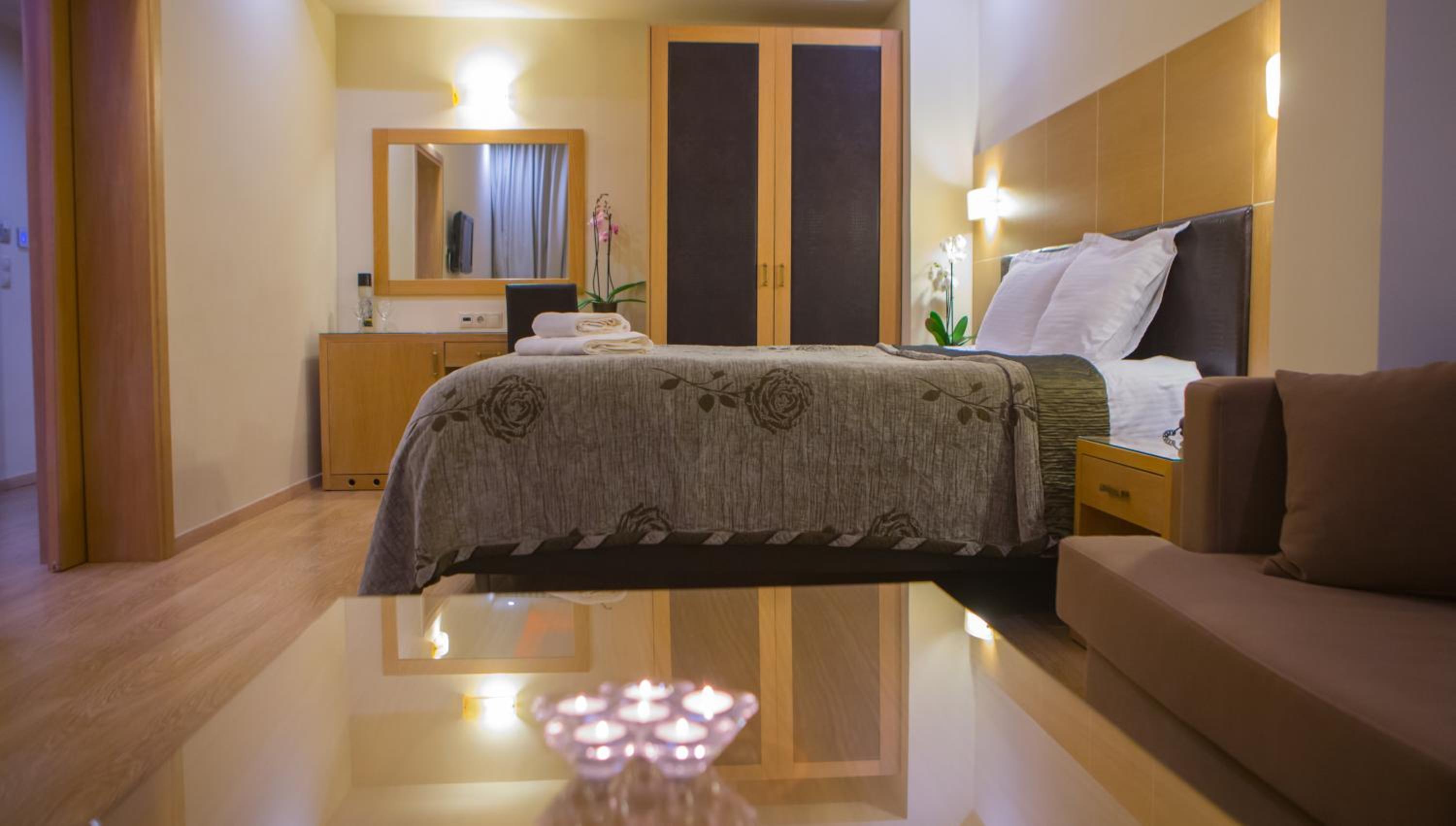 Suite (1-2 Adults) photo 1