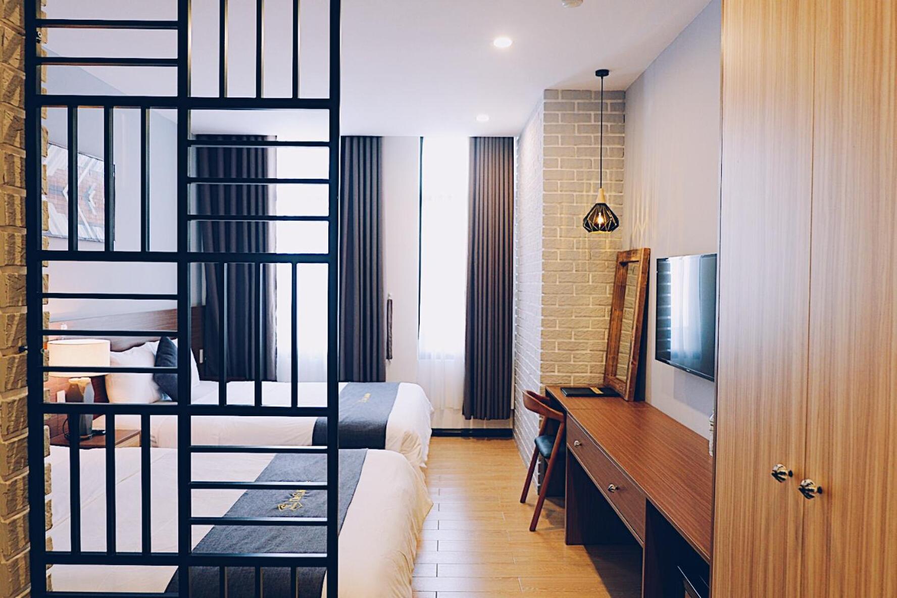 Deluxe Quadruple Room - Photo 1