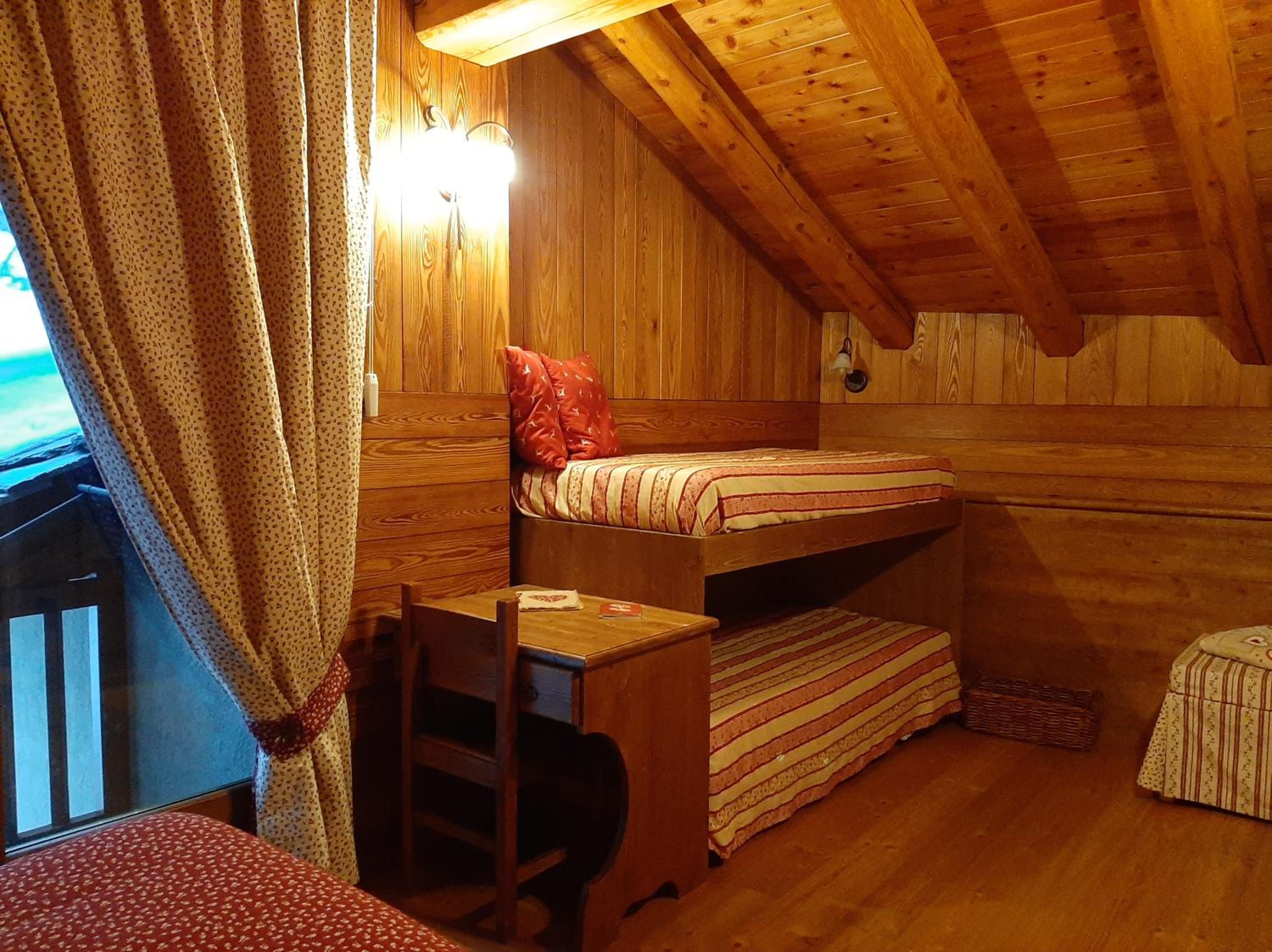 Superior Triple Room photo 3