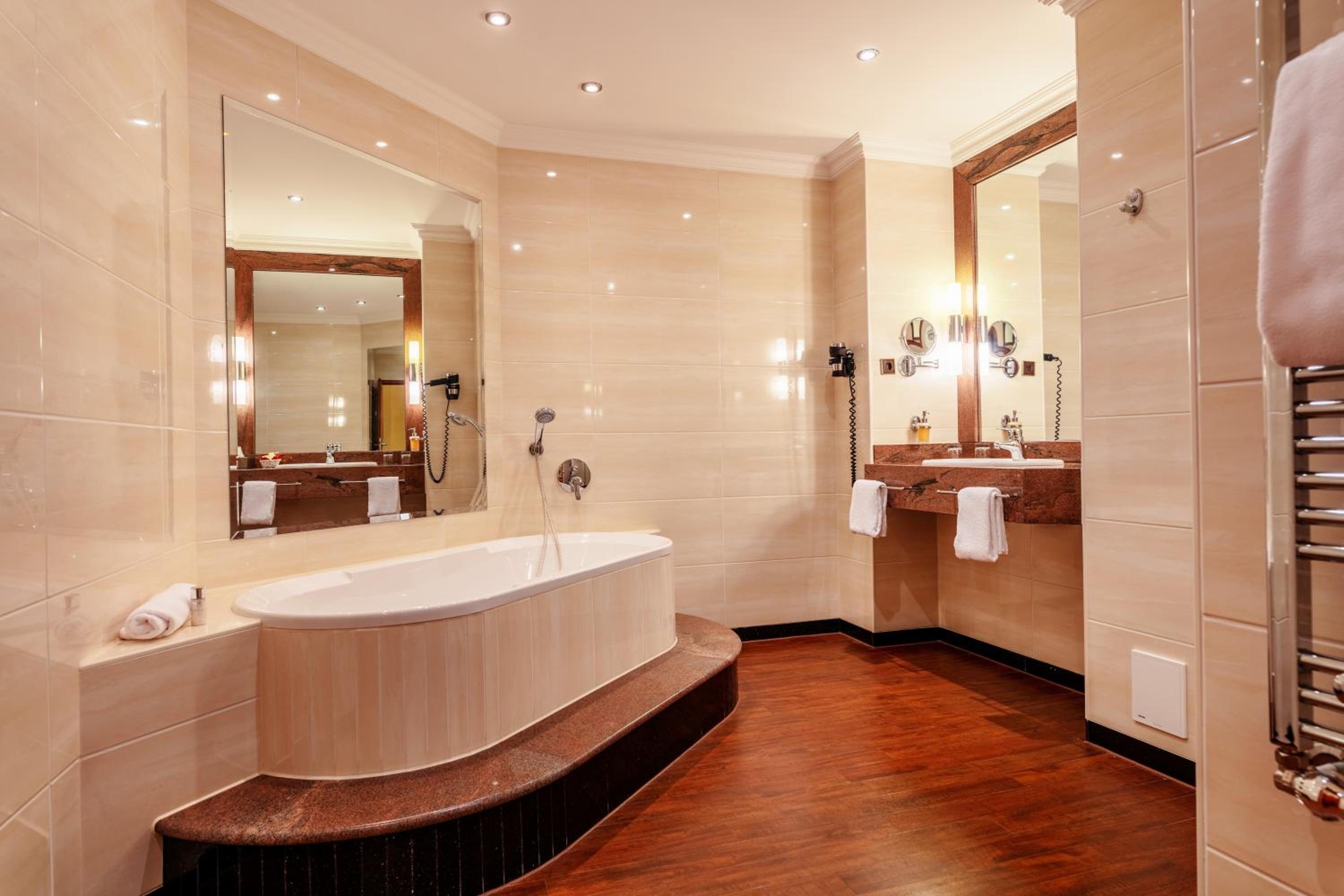 Superior Suite photo 3