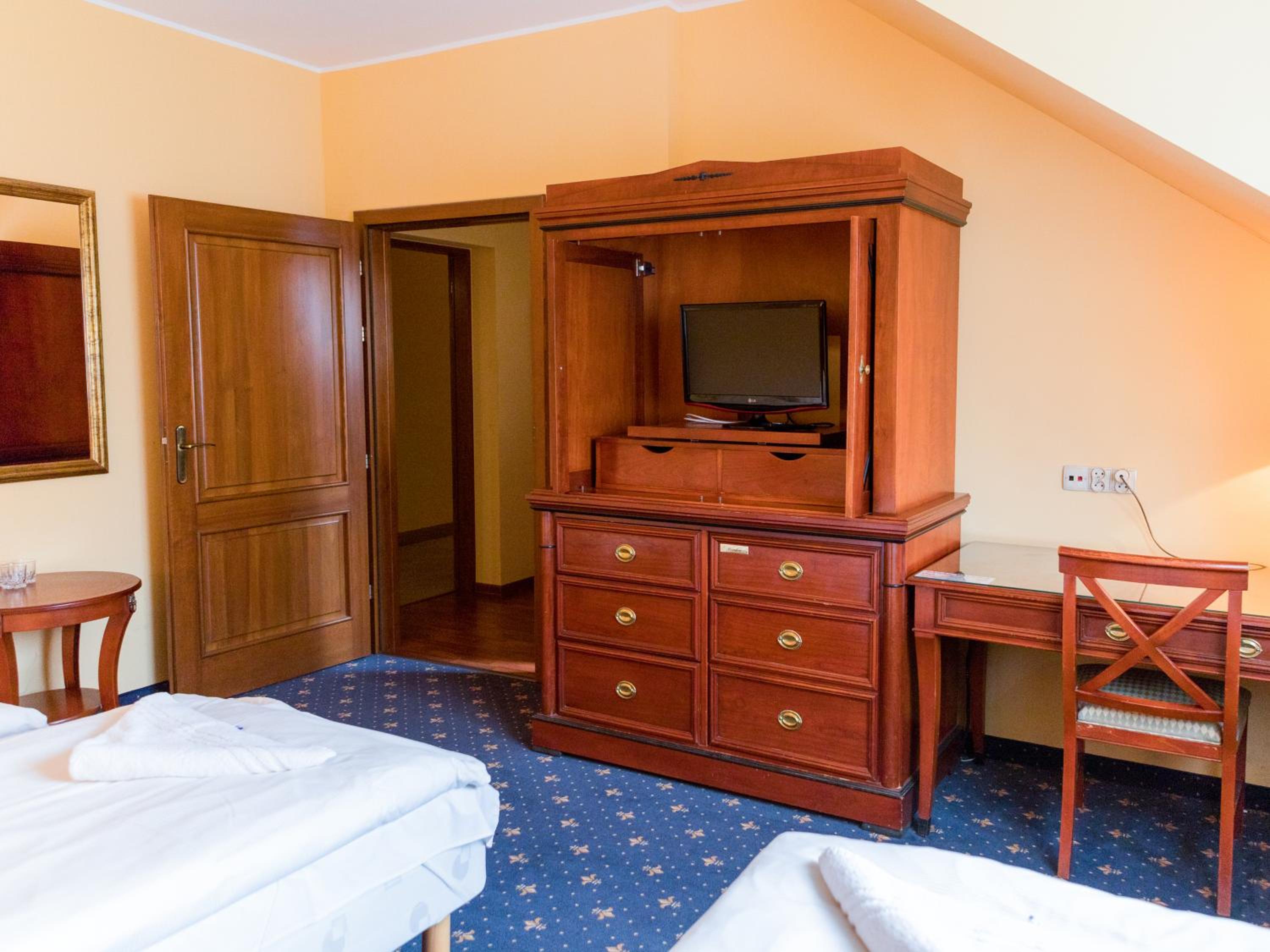 Triple Room - Photo 2
