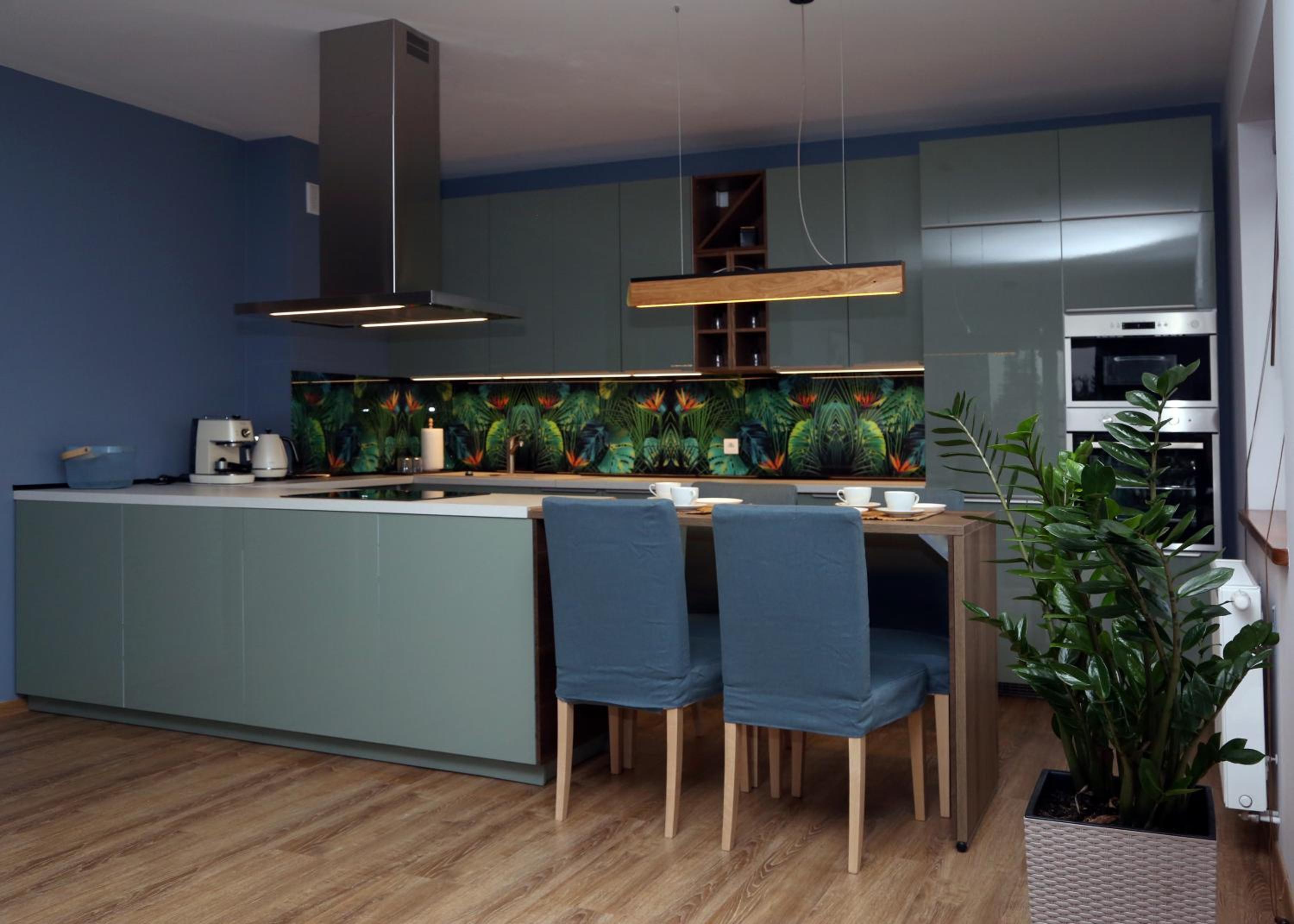 Two-Bedroom Apartment - Photo 3
