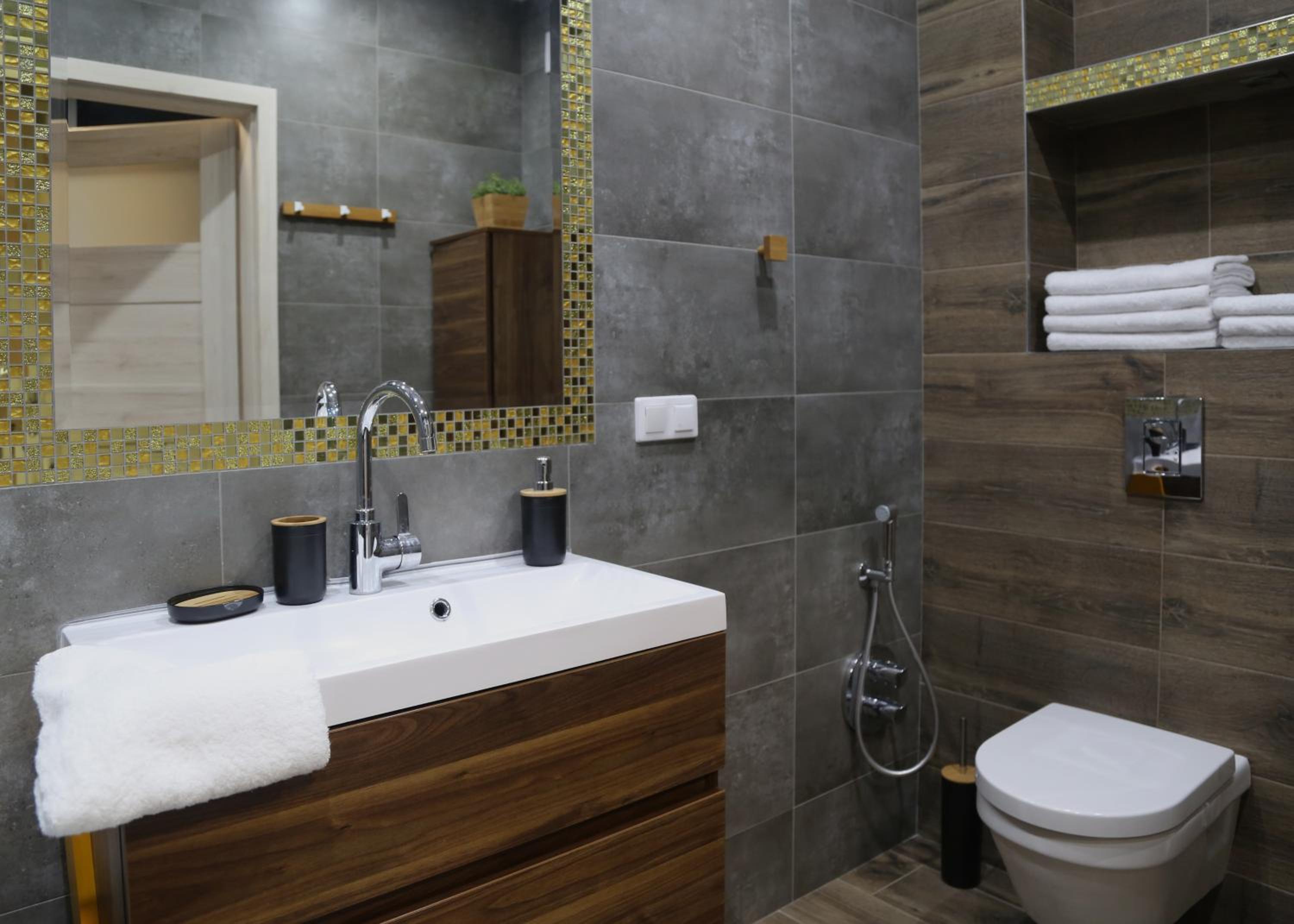 Two-Bedroom Apartment - Photo 4