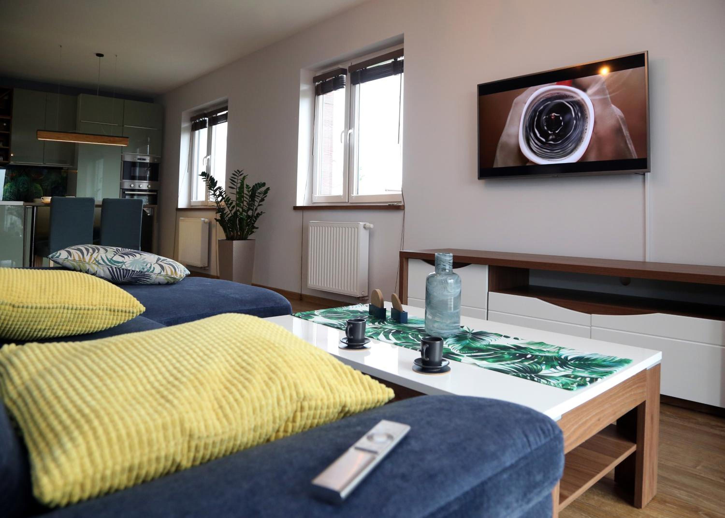 Two-Bedroom Apartment - Photo 19