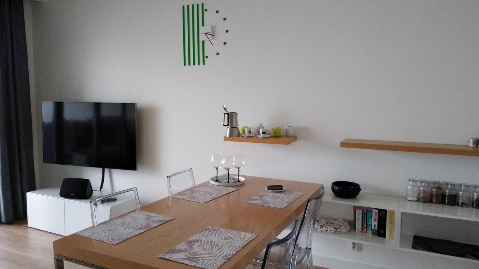 One-Bedroom Apartment - Photo 17
