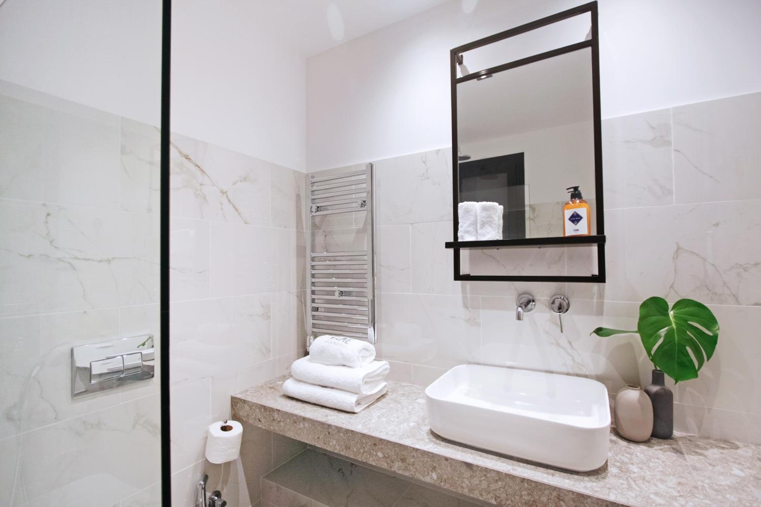 Junior Suite with Balcony photo 2
