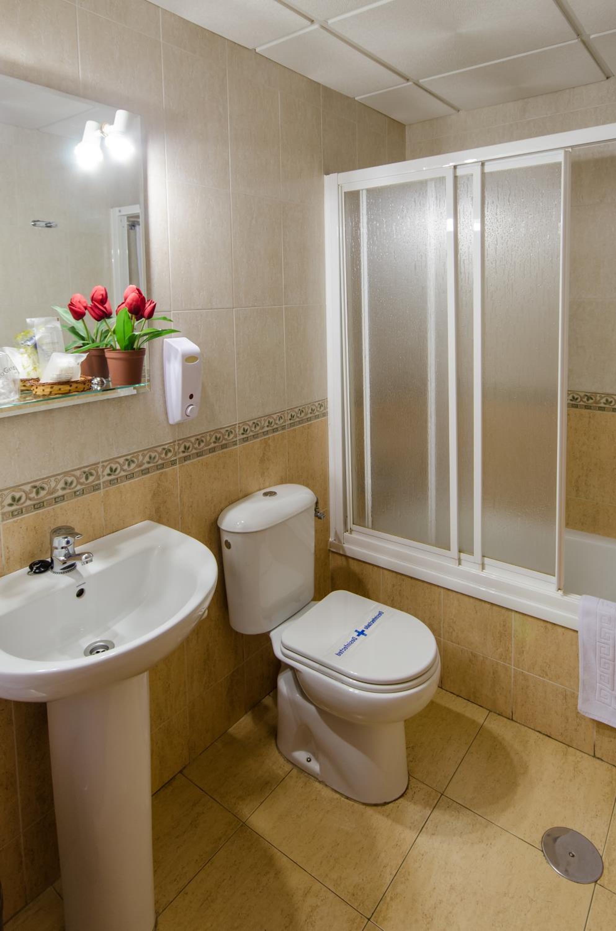 Triple Room photo 2