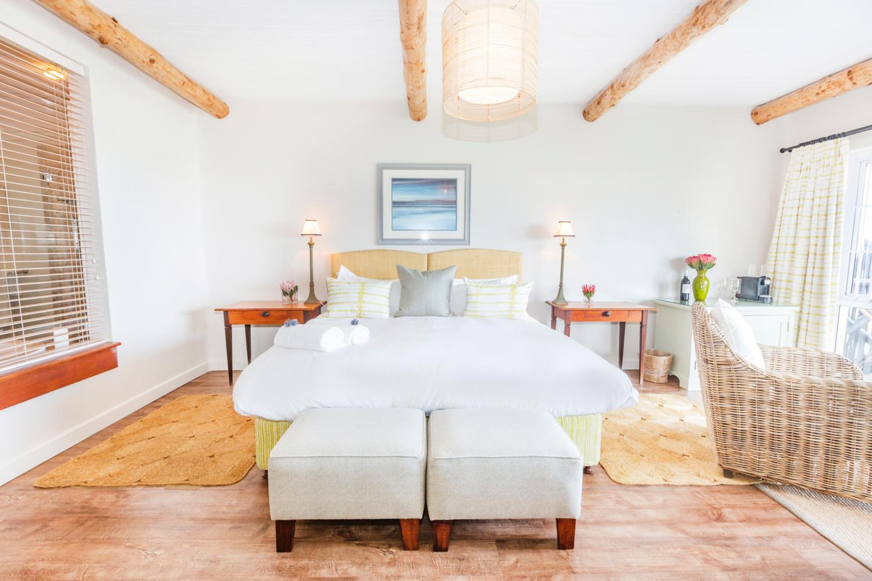 Luxury Double Room with Sea View - Ground Floor - Photo 13