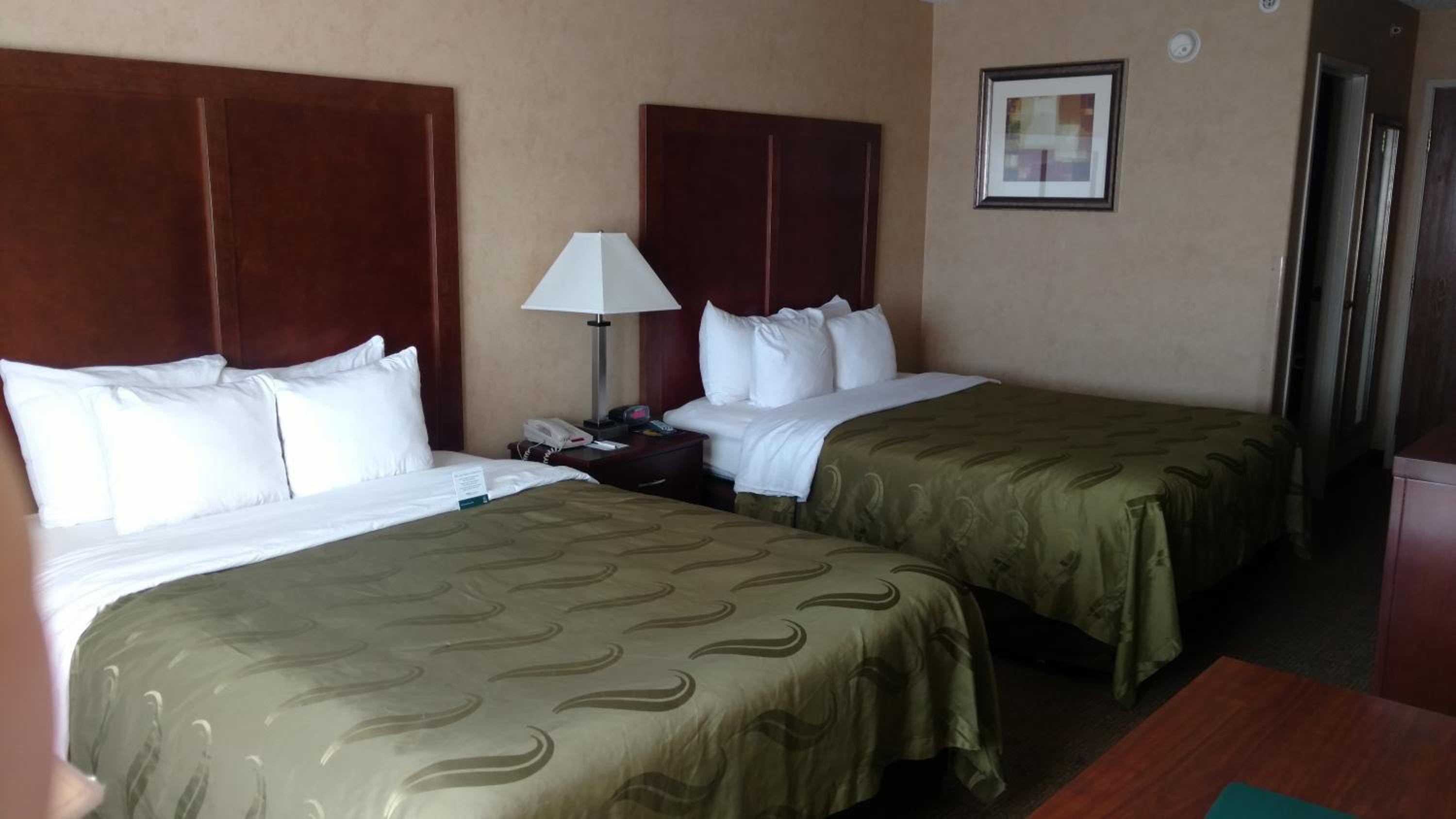 Double Room with Two Double Beds - Photo 1