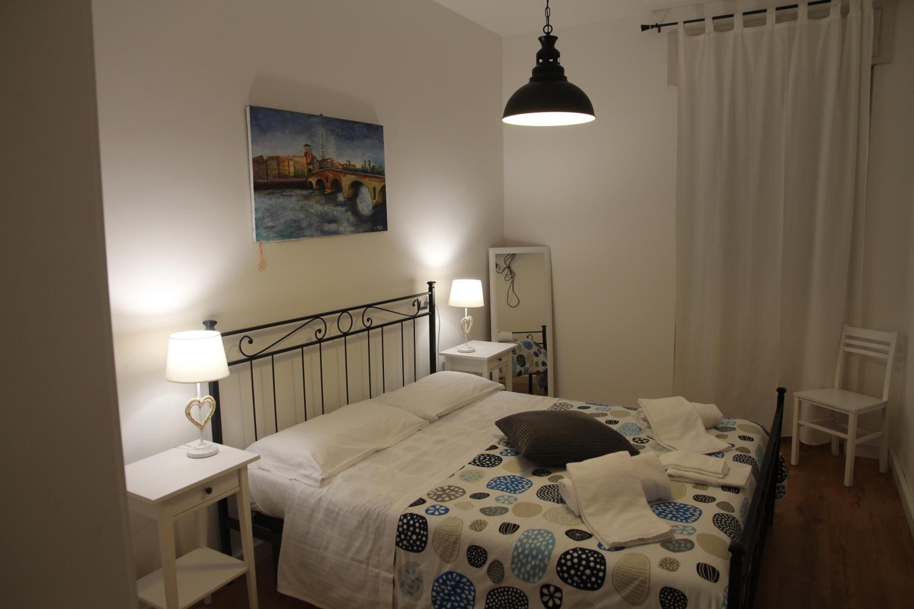 Standard Double Room with Shared Bathroom