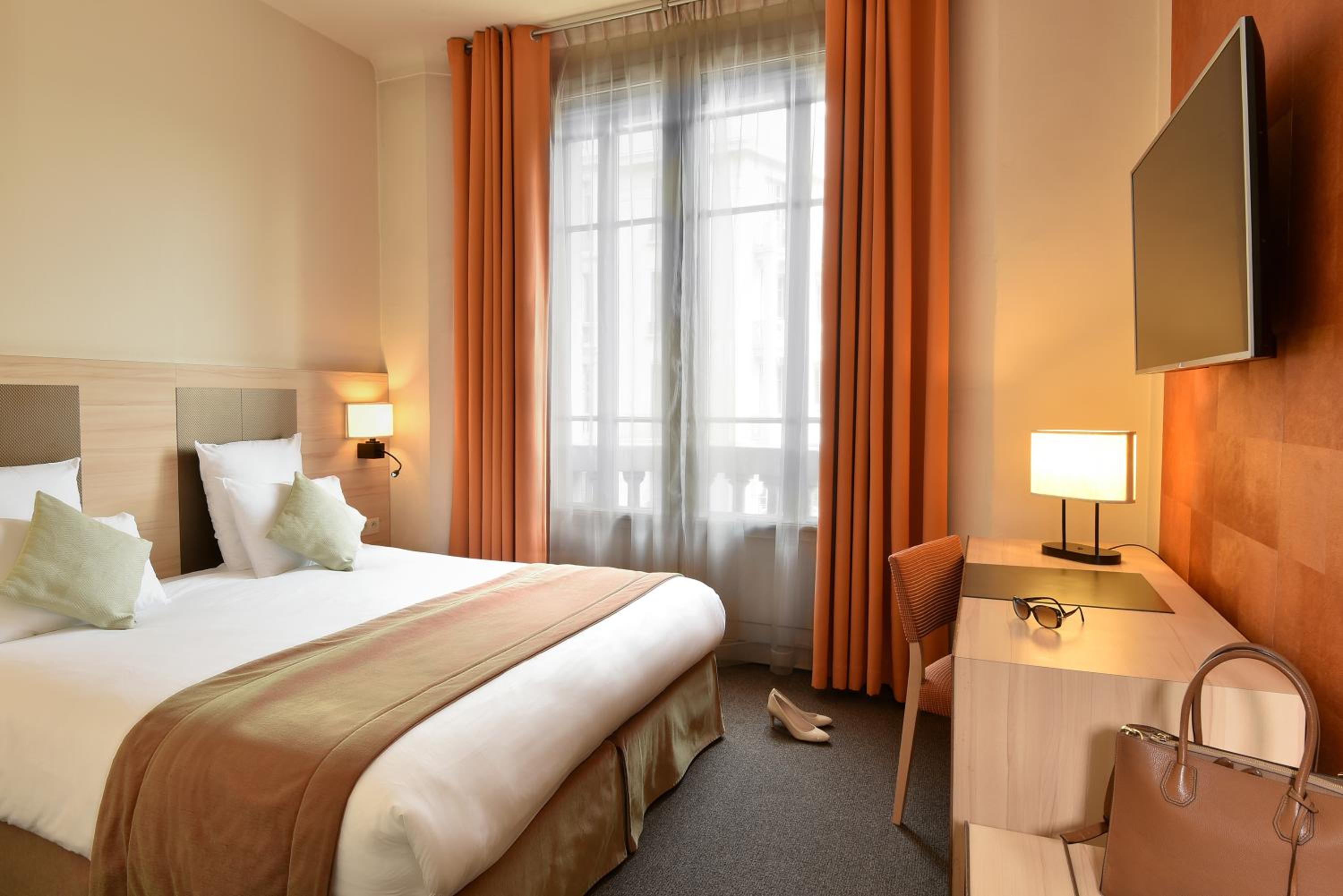 Classic Double Room - Photo 4