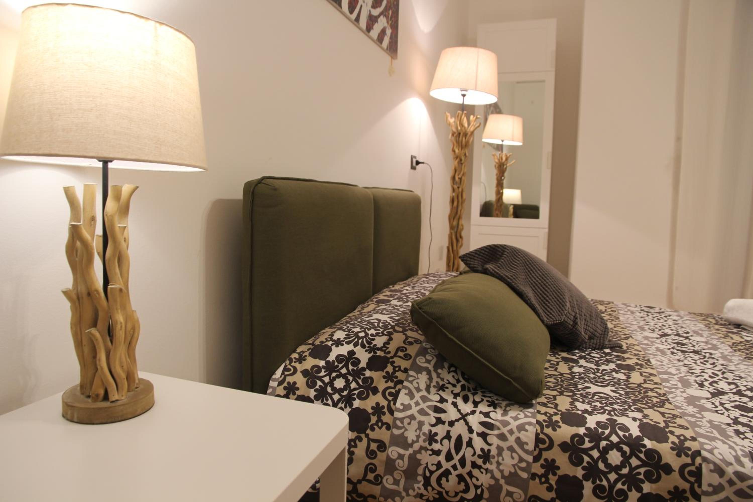 Triple Room with Shared Bathroom